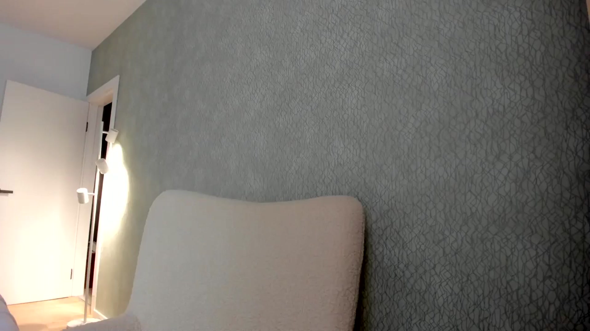 Gallery image thumbnail from Eve___'s myfreecams stream on, 05/09/2024, 14:21 image 7 of 20