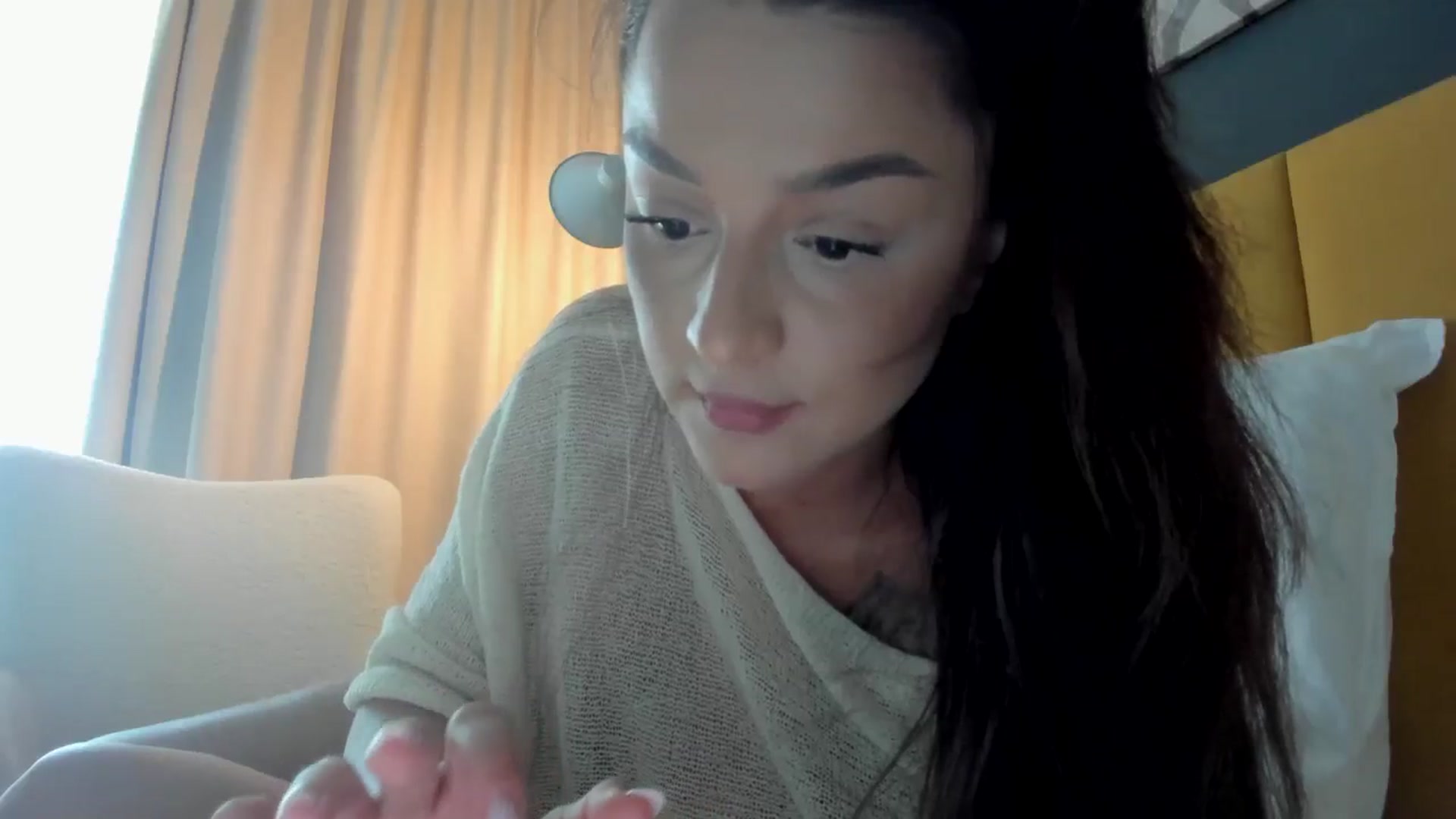 Gallery image thumbnail from Eve___'s myfreecams stream on, 05/16/2024, 16:25 image 14 of 20