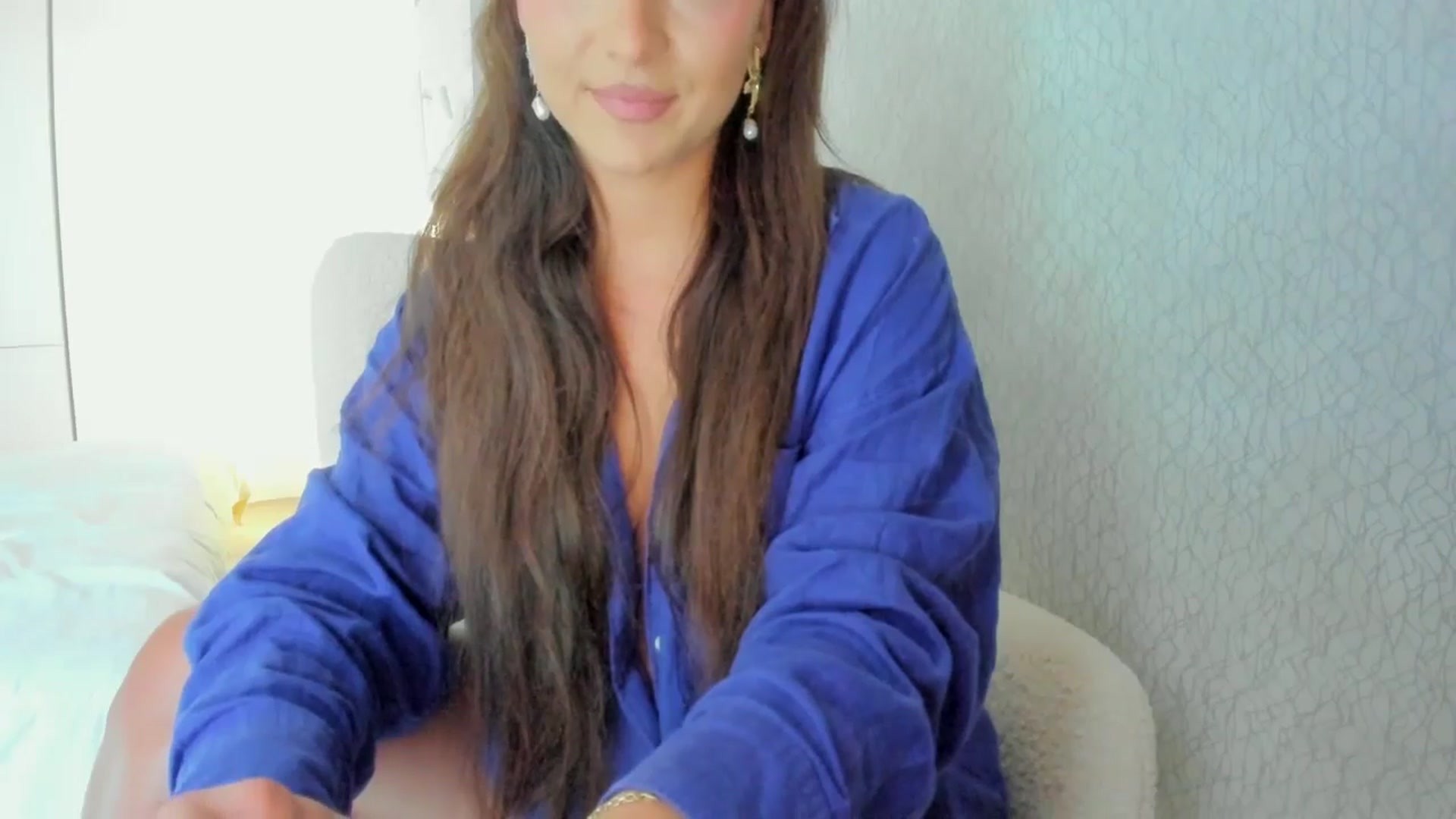 Gallery image thumbnail from Eve___'s myfreecams stream on, 06/02/2024, 15:25 image 15 of 20