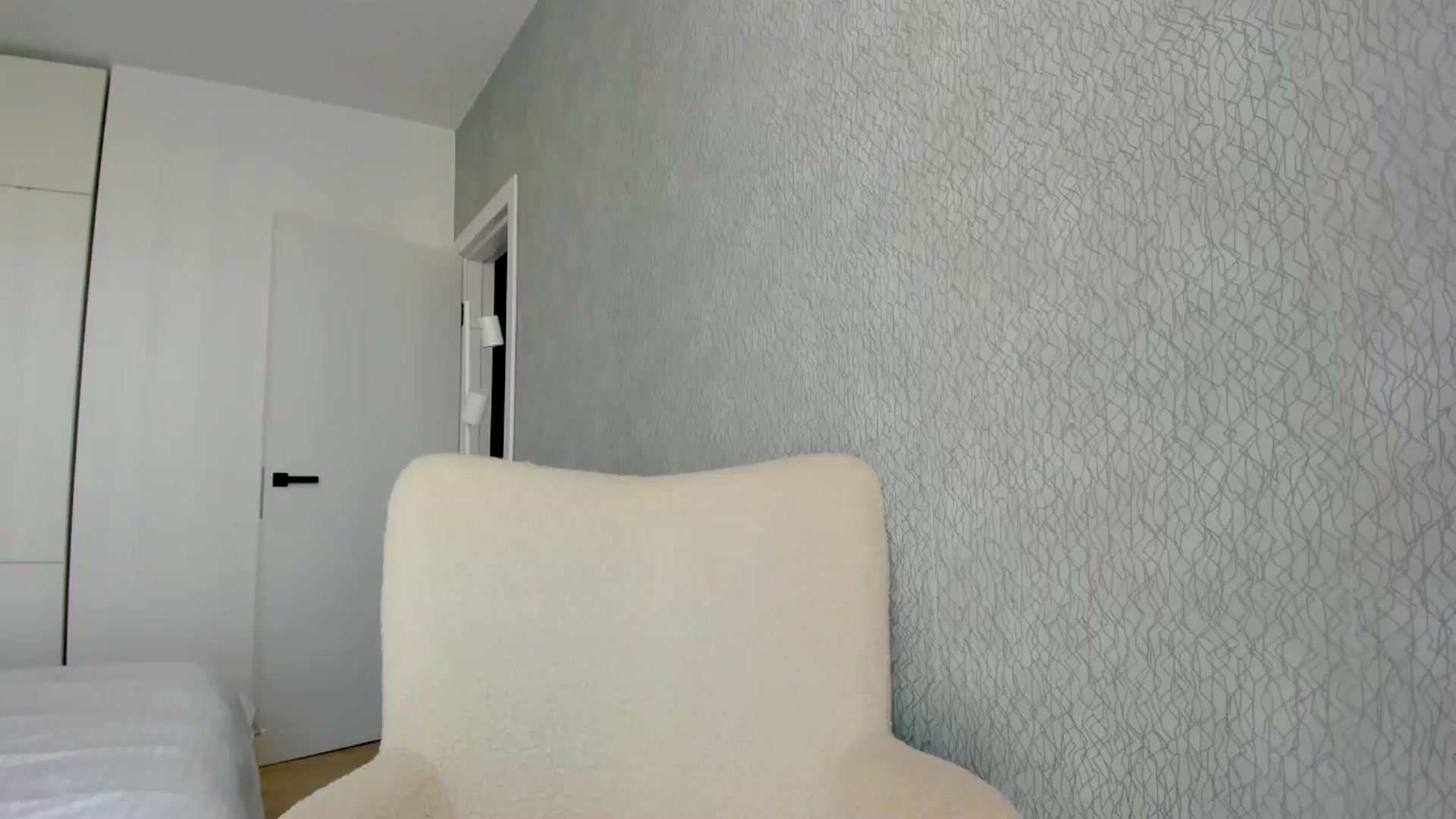 Gallery image thumbnail from Eve___'s myfreecams stream on, 06/08/2024, 14:04 image 10 of 20