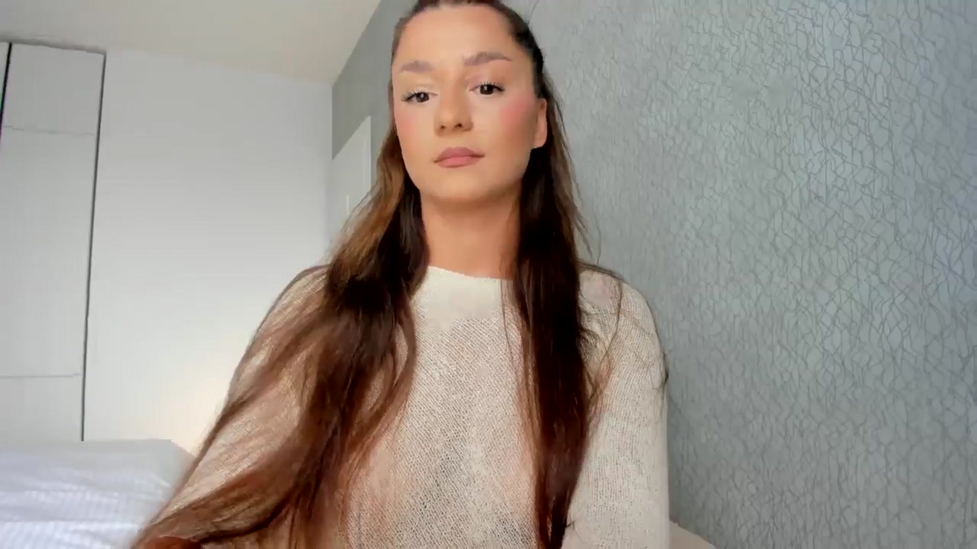 Gallery image thumbnail from Eve___'s myfreecams stream on, 06/12/2024, 13:09 image 4 of 20