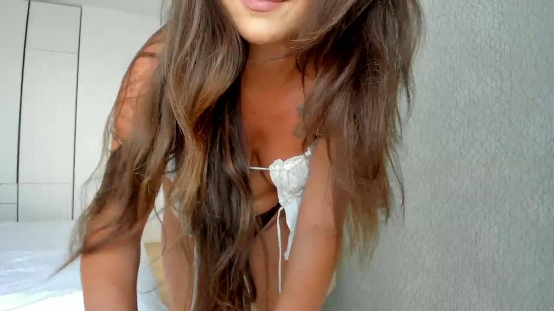 Gallery image thumbnail from Eve___'s myfreecams stream on, 07/05/2024, 13:24 image 14 of 20