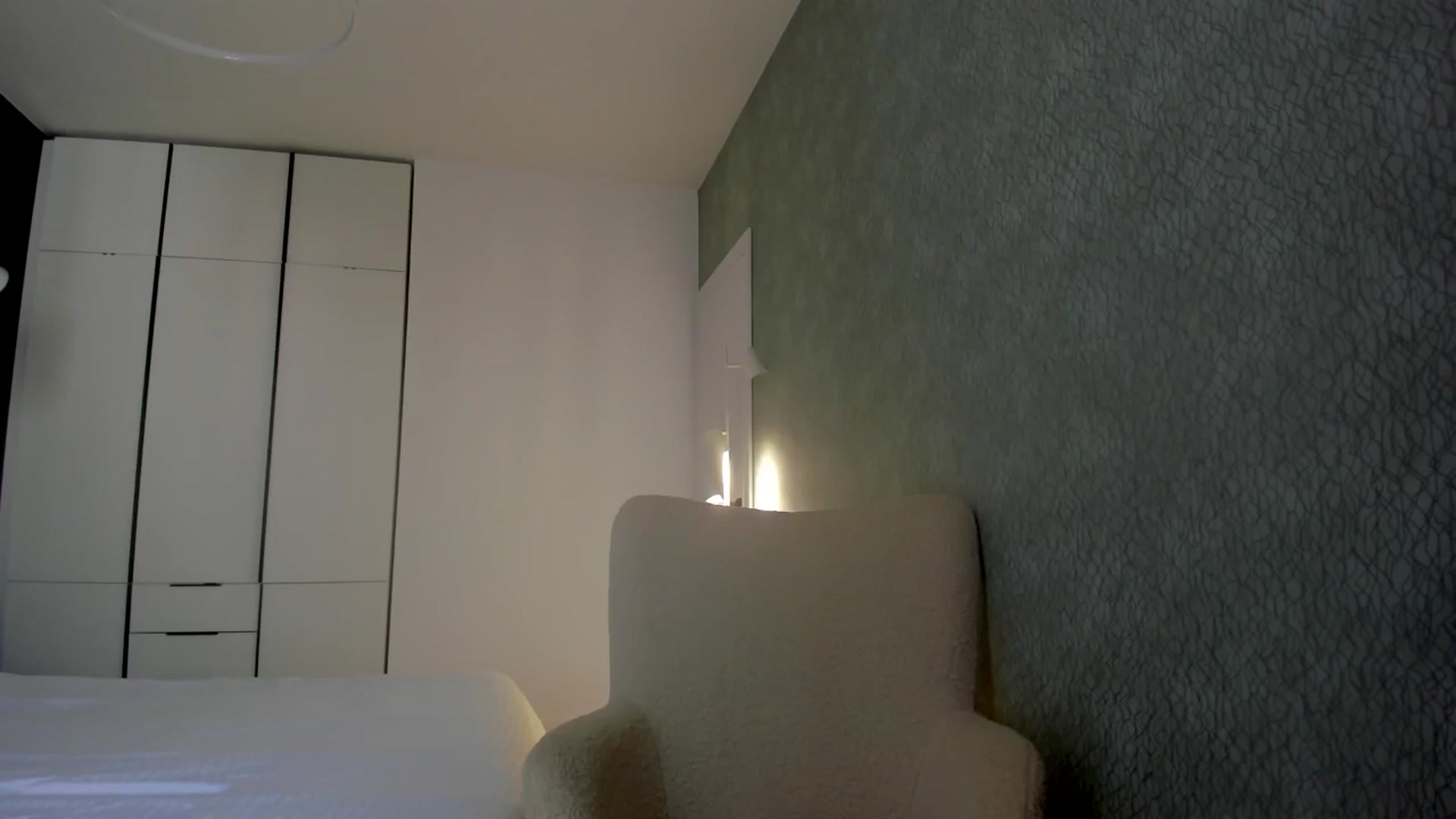 Gallery image thumbnail from Eve___'s myfreecams stream on, 07/09/2024, 15:07 image 11 of 20