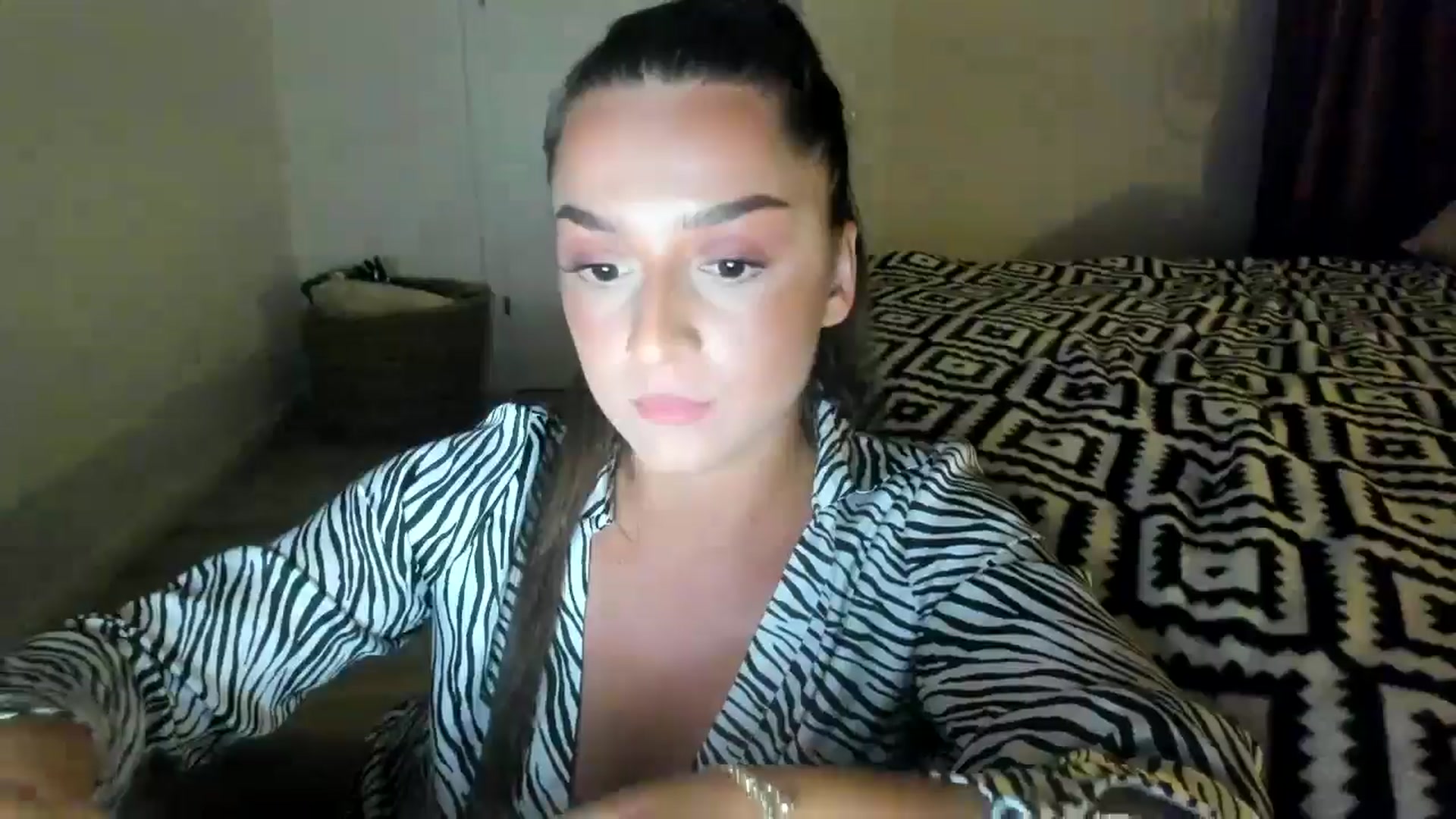 Gallery image thumbnail from Eve___'s myfreecams stream on, 07/14/2024, 18:53 image 13 of 20