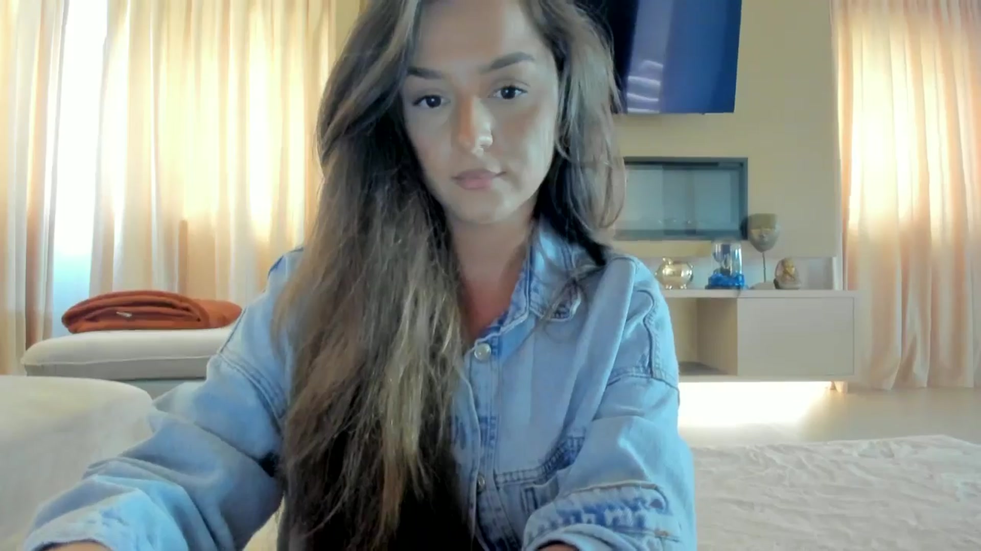 Gallery image thumbnail from Eve___'s myfreecams stream on, 07/21/2024, 13:49 image 20 of 20