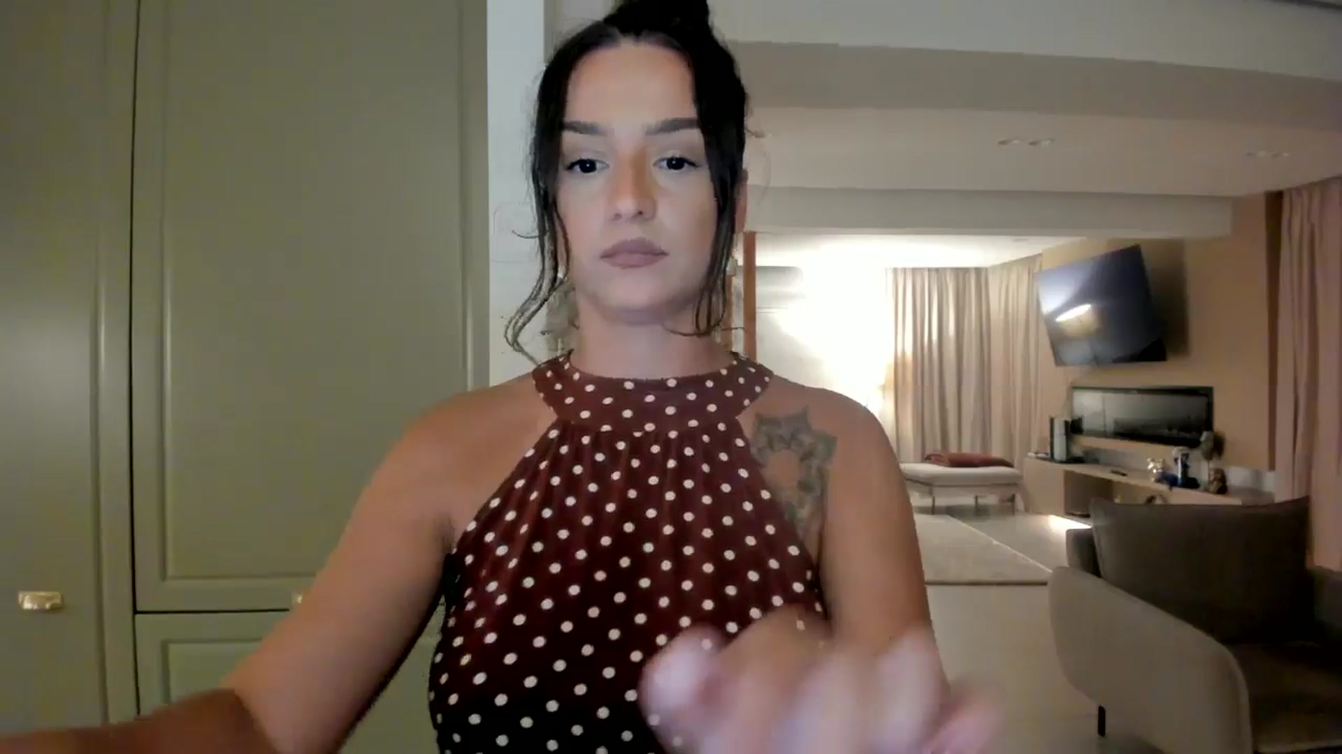 Gallery image thumbnail from Eve___'s myfreecams stream on, 07/21/2024, 20:36 image 7 of 20