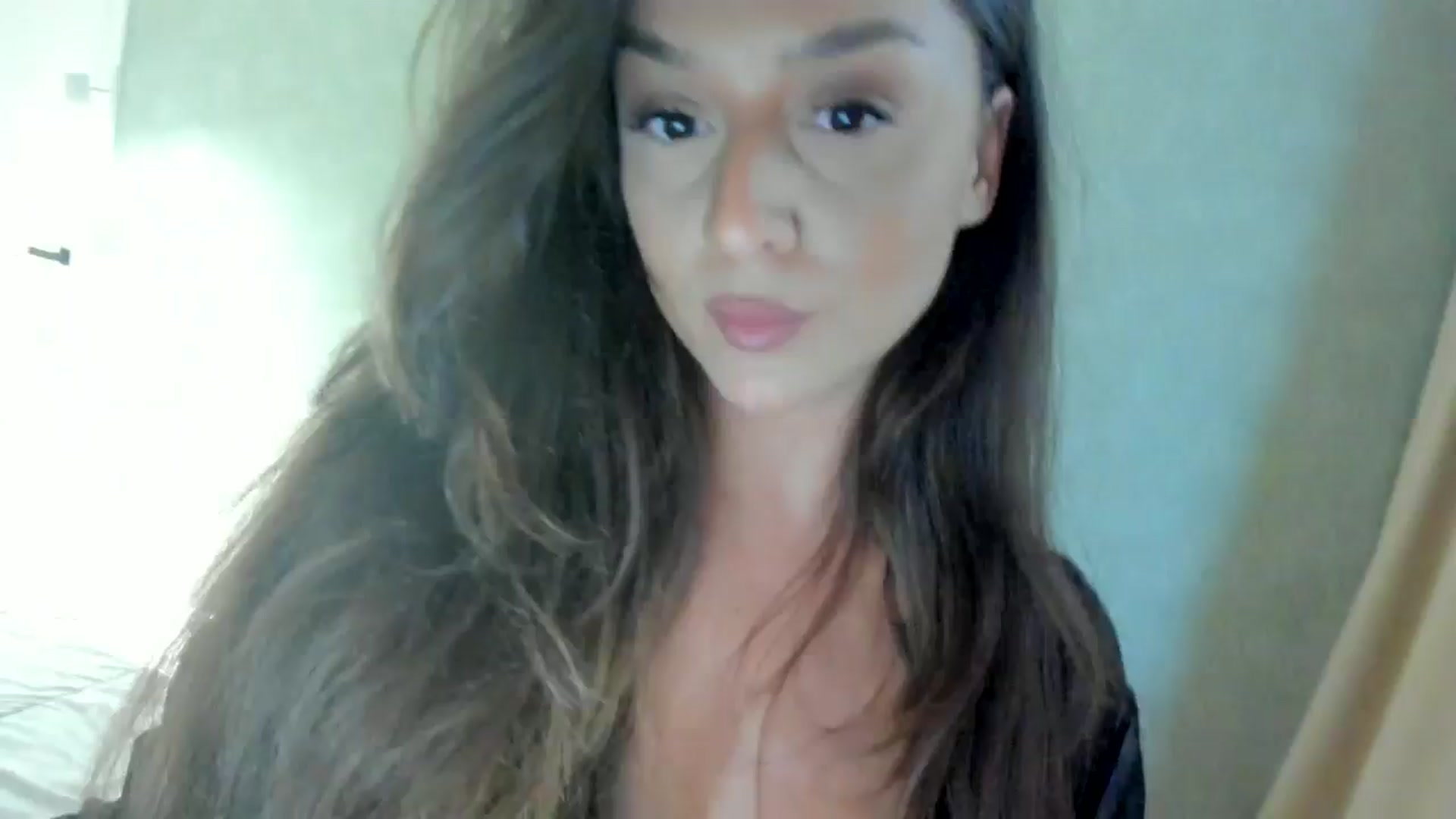 Gallery image thumbnail from Eve___'s myfreecams stream on, 07/26/2024, 13:06 image 8 of 20