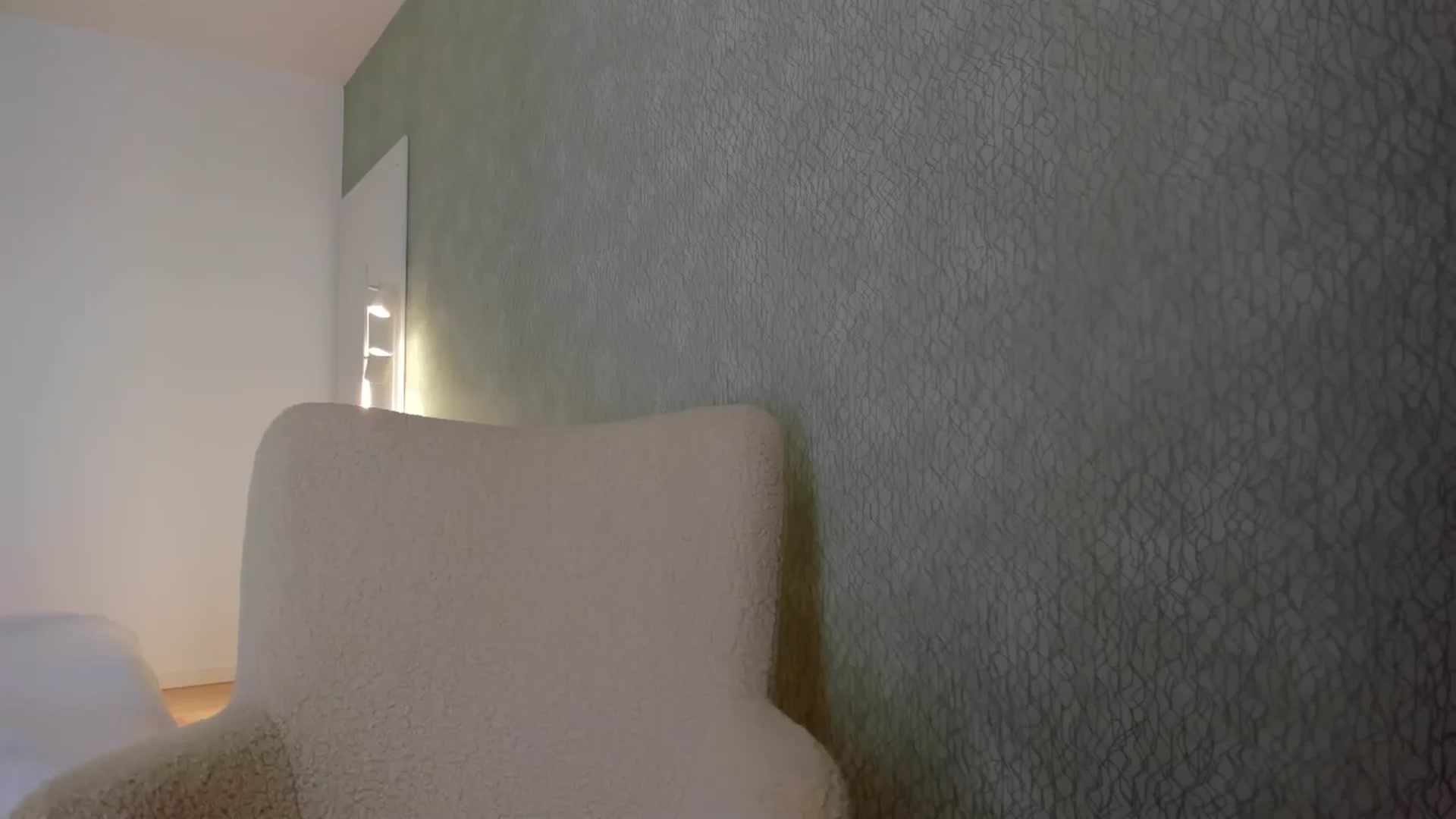 Gallery image thumbnail from Eve___'s myfreecams stream on, 08/04/2024, 13:15 image 3 of 20