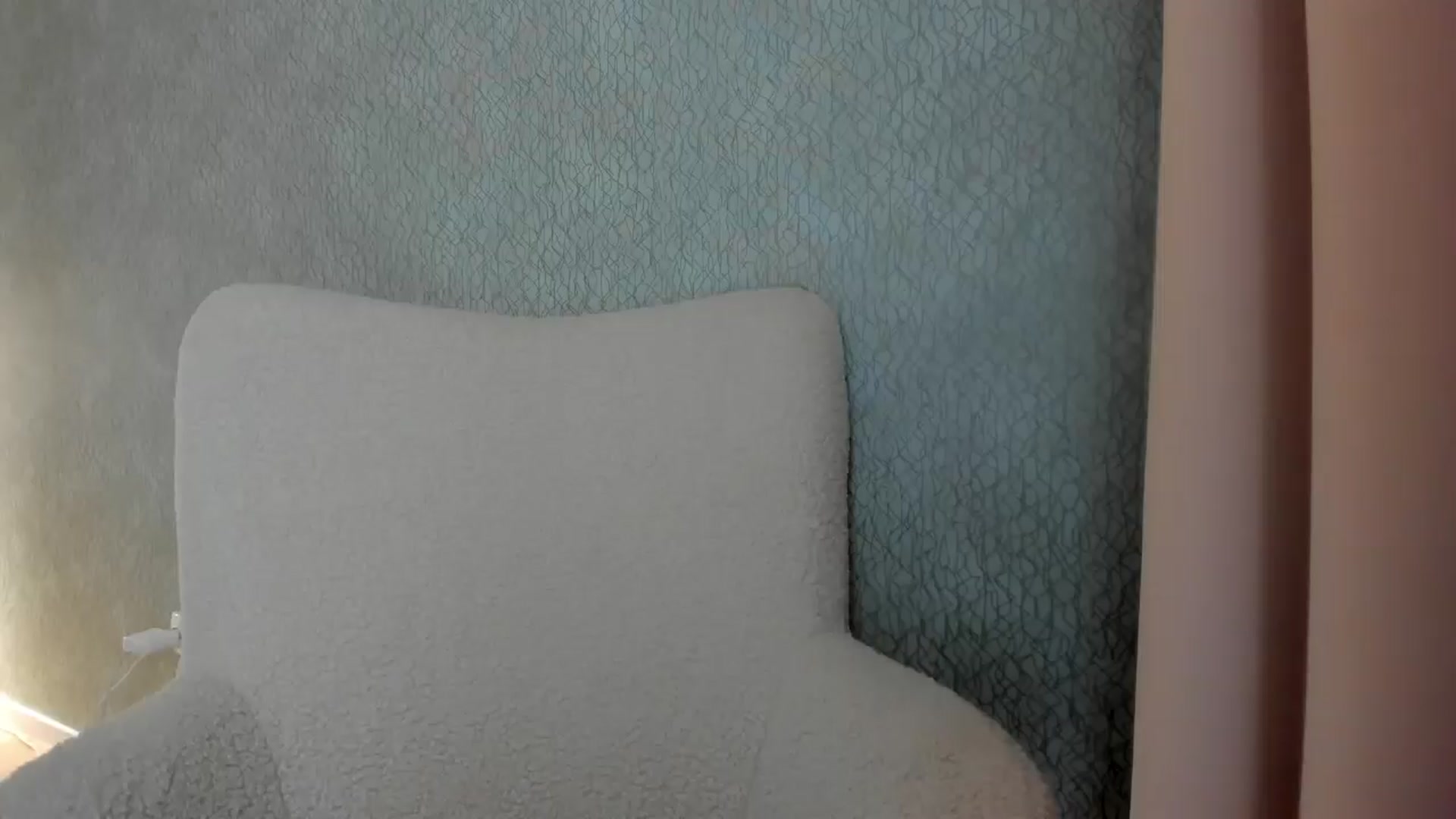 Gallery image thumbnail from Eve___'s myfreecams stream on, 08/04/2024, 14:44 image 4 of 20