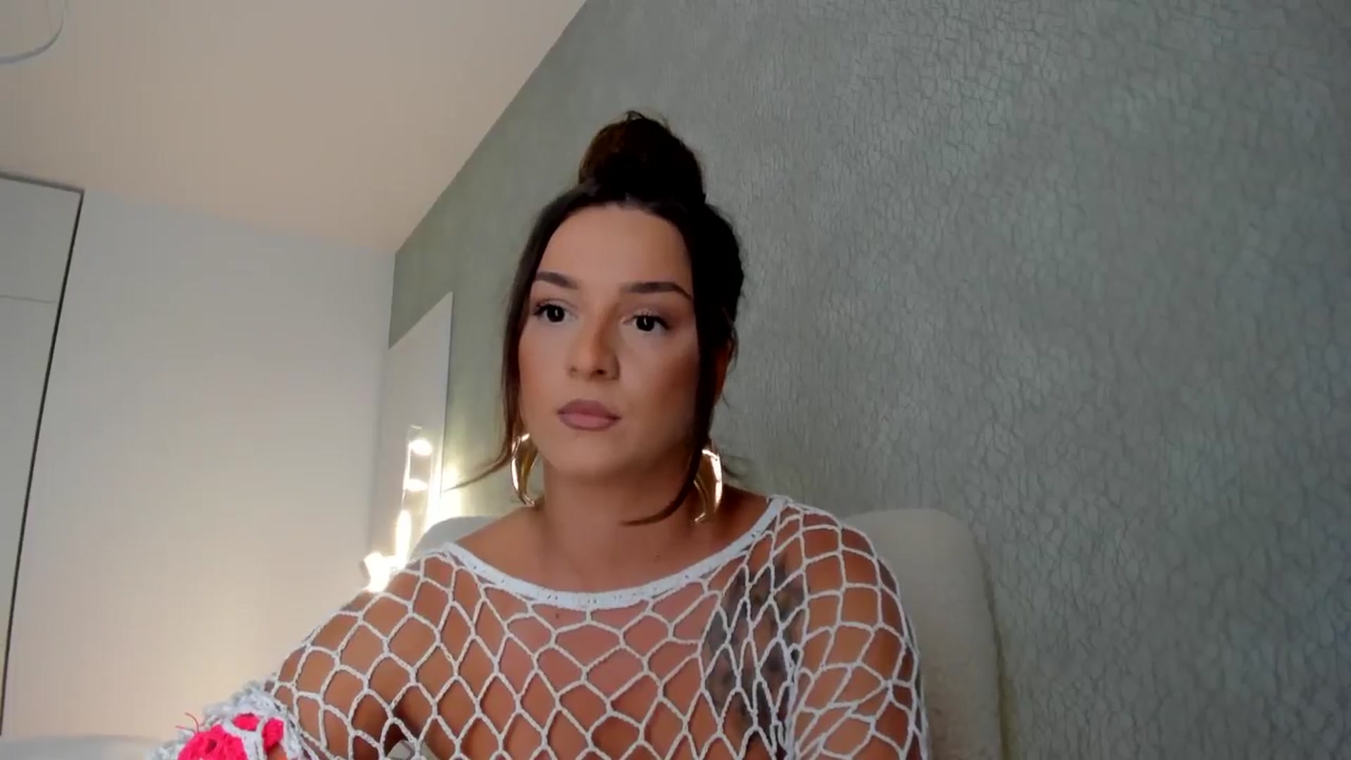 Gallery image thumbnail from Eve___'s myfreecams stream on, 08/04/2024, 14:44 image 5 of 20