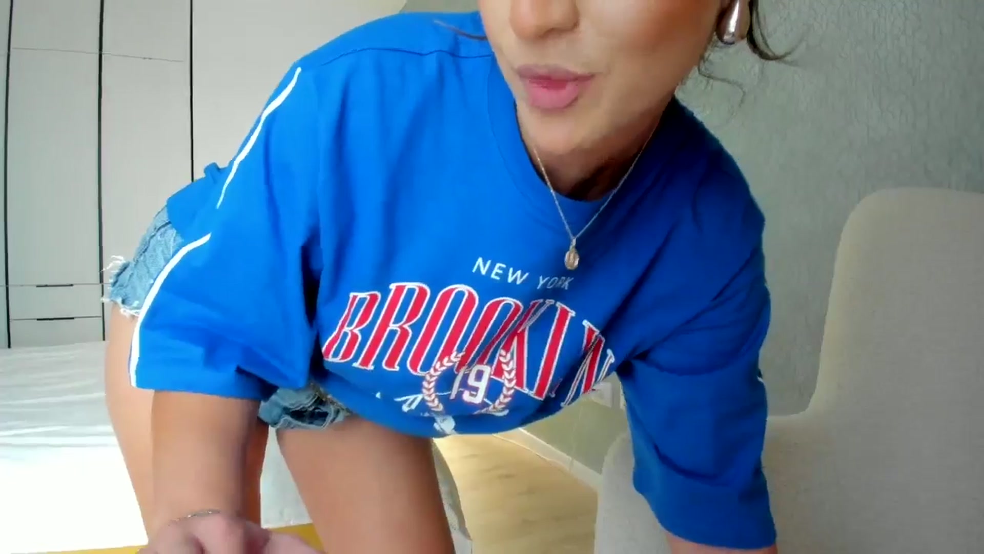 Gallery image thumbnail from Eve___'s myfreecams stream on, 08/18/2024, 14:23 image 10 of 20