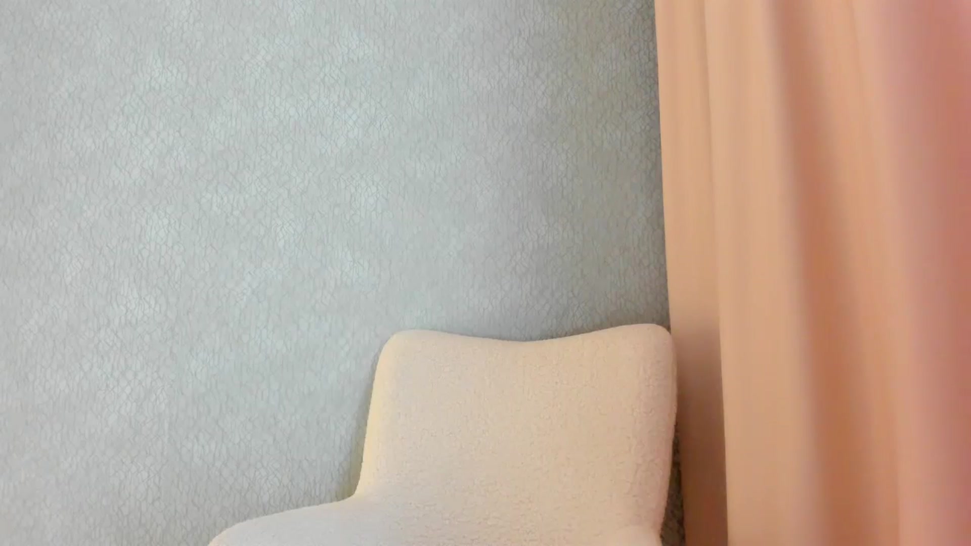 Gallery image thumbnail from Eve___'s myfreecams stream on, 08/20/2024, 13:14 image 11 of 20