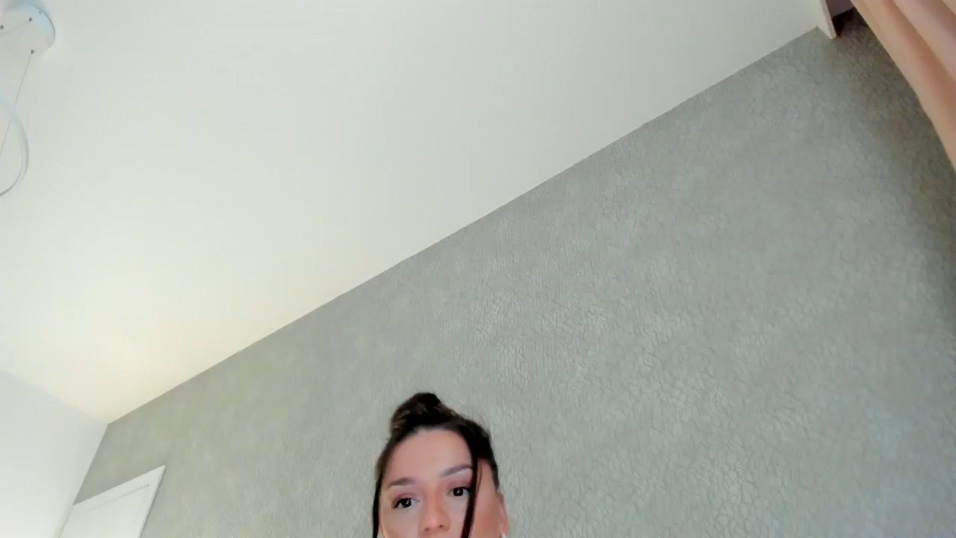 Gallery image thumbnail from Eve___'s myfreecams stream on, 08/22/2024, 13:21 image 11 of 20