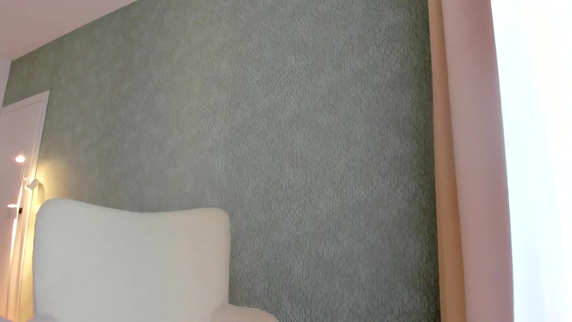Gallery image thumbnail from Eve___'s myfreecams stream on, 08/23/2024, 14:41 image 2 of 20