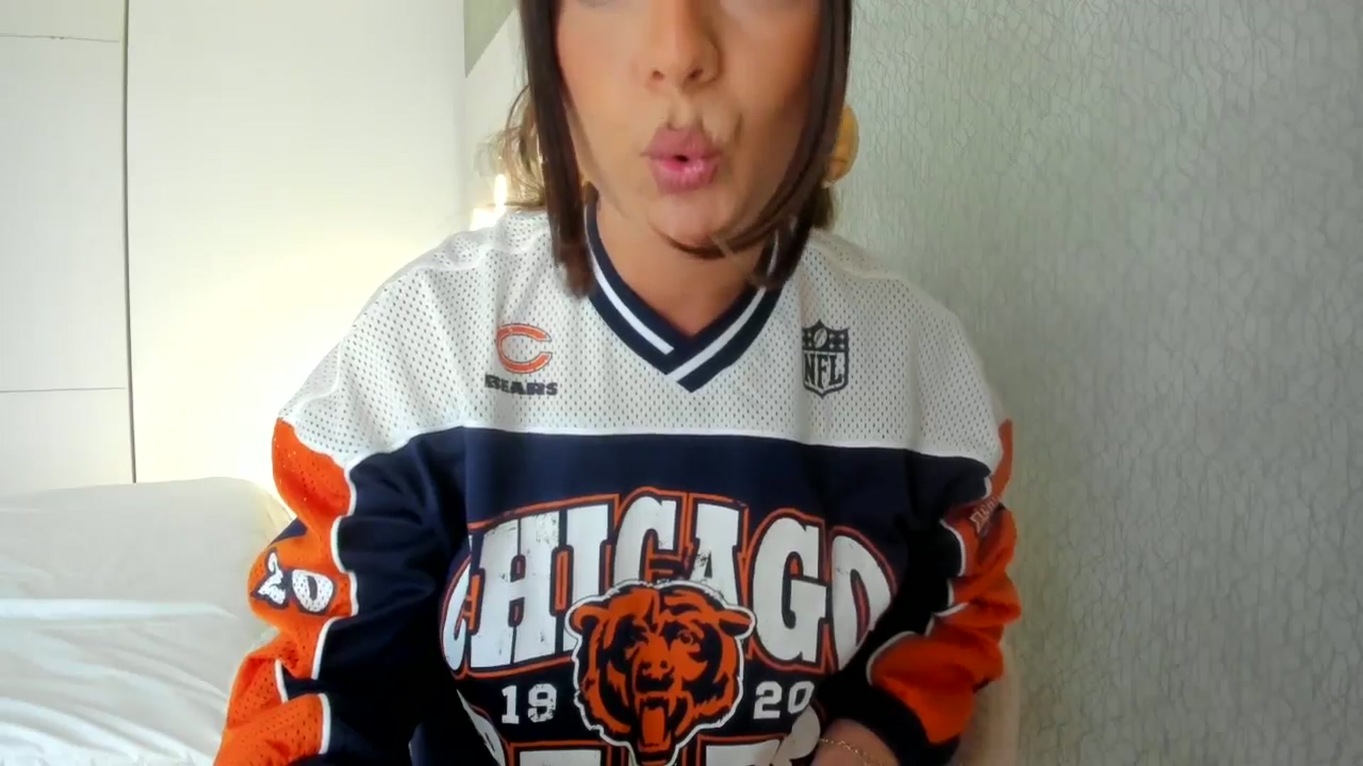 Gallery image thumbnail from Eve___'s myfreecams stream on, 08/28/2024, 13:34 image 20 of 20