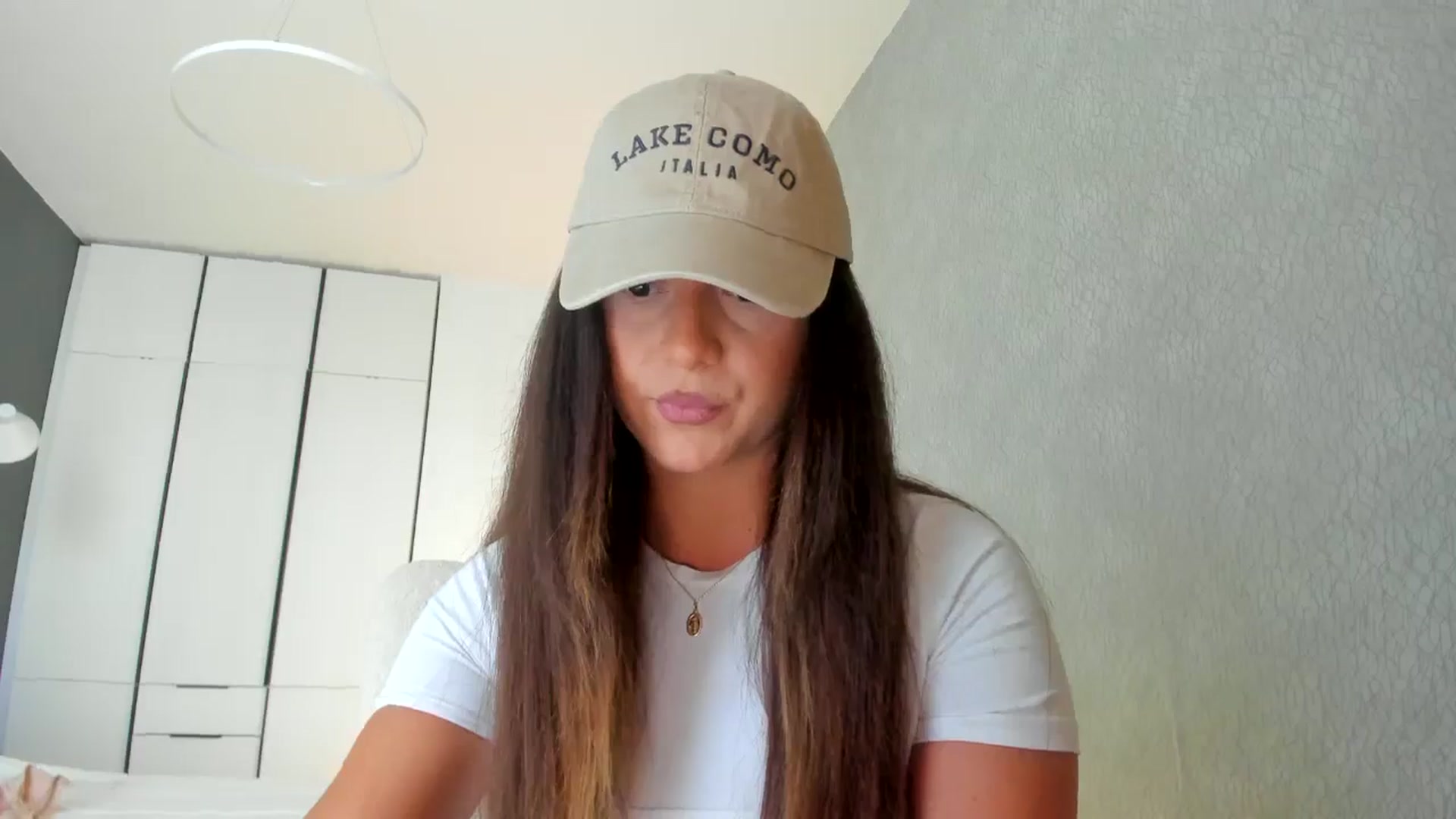 Gallery image thumbnail from Eve___'s myfreecams stream on, 09/04/2024, 13:02 image 18 of 20