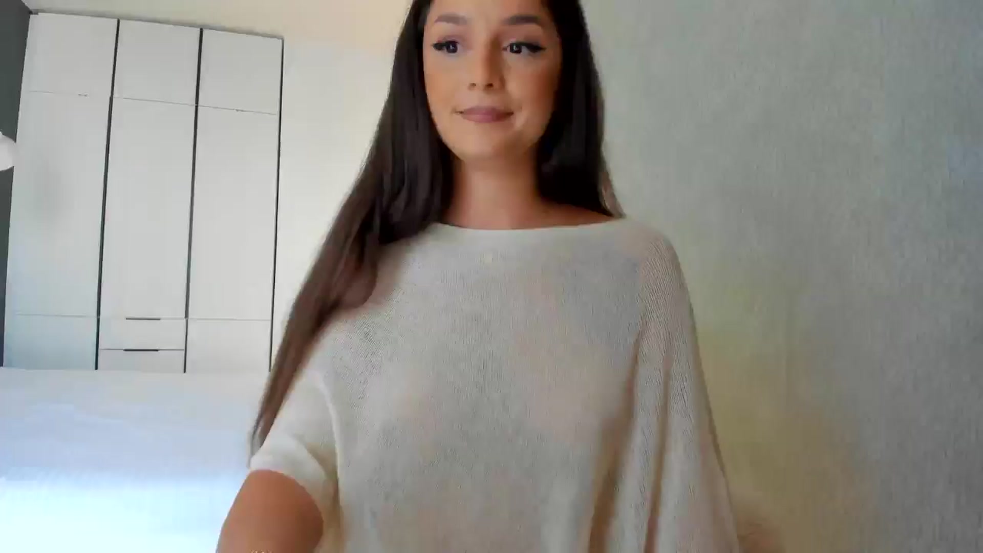 Gallery image thumbnail from Eve___'s myfreecams stream on, 09/05/2024, 13:33 image 12 of 20