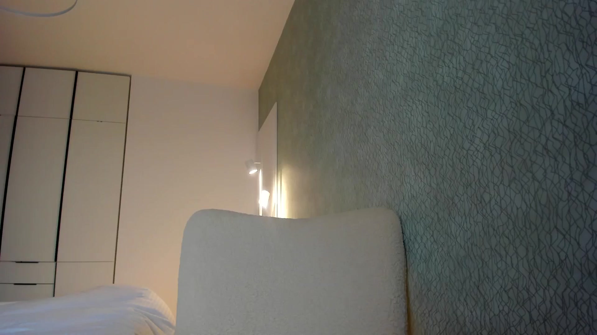 Gallery image thumbnail from Eve___'s myfreecams stream on, 09/15/2024, 15:38 image 15 of 20