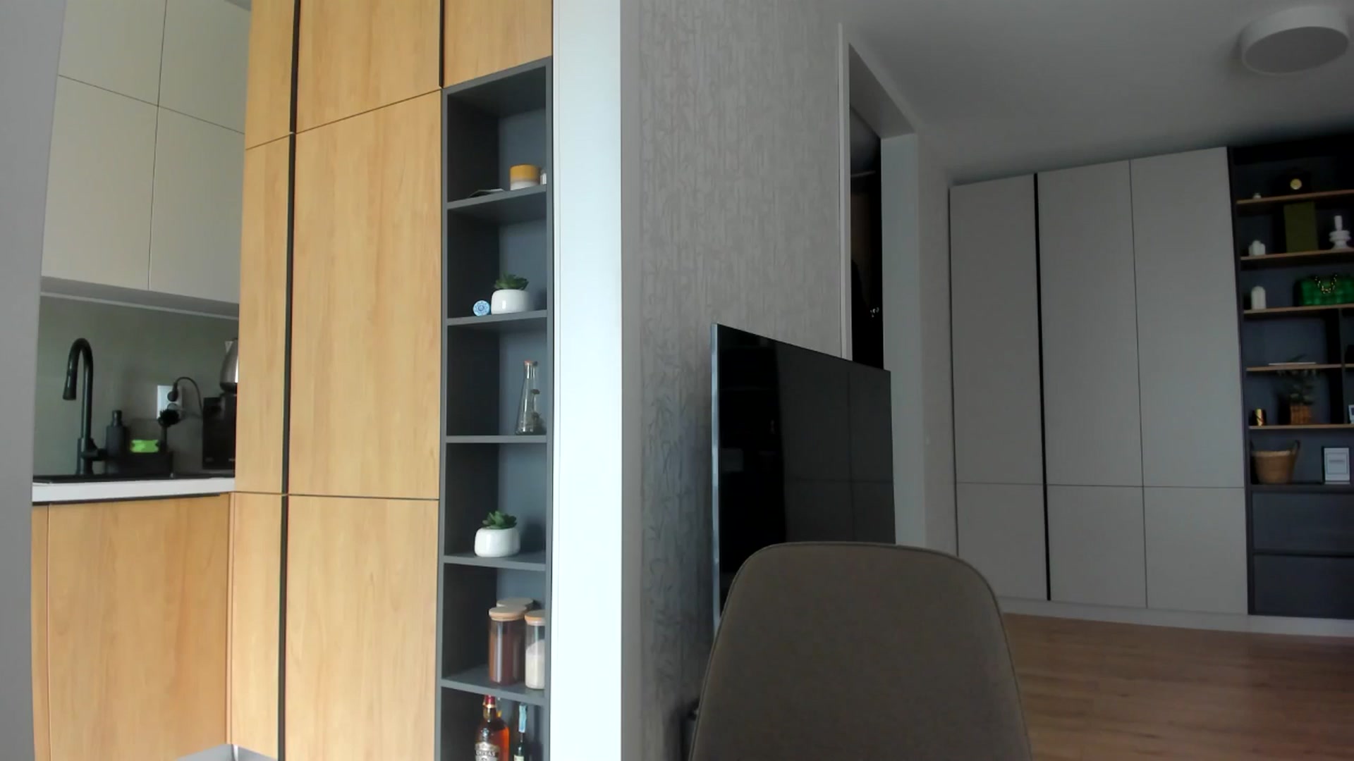 Gallery image thumbnail from Eve___'s myfreecams stream on, 09/19/2024, 13:11 image 9 of 20