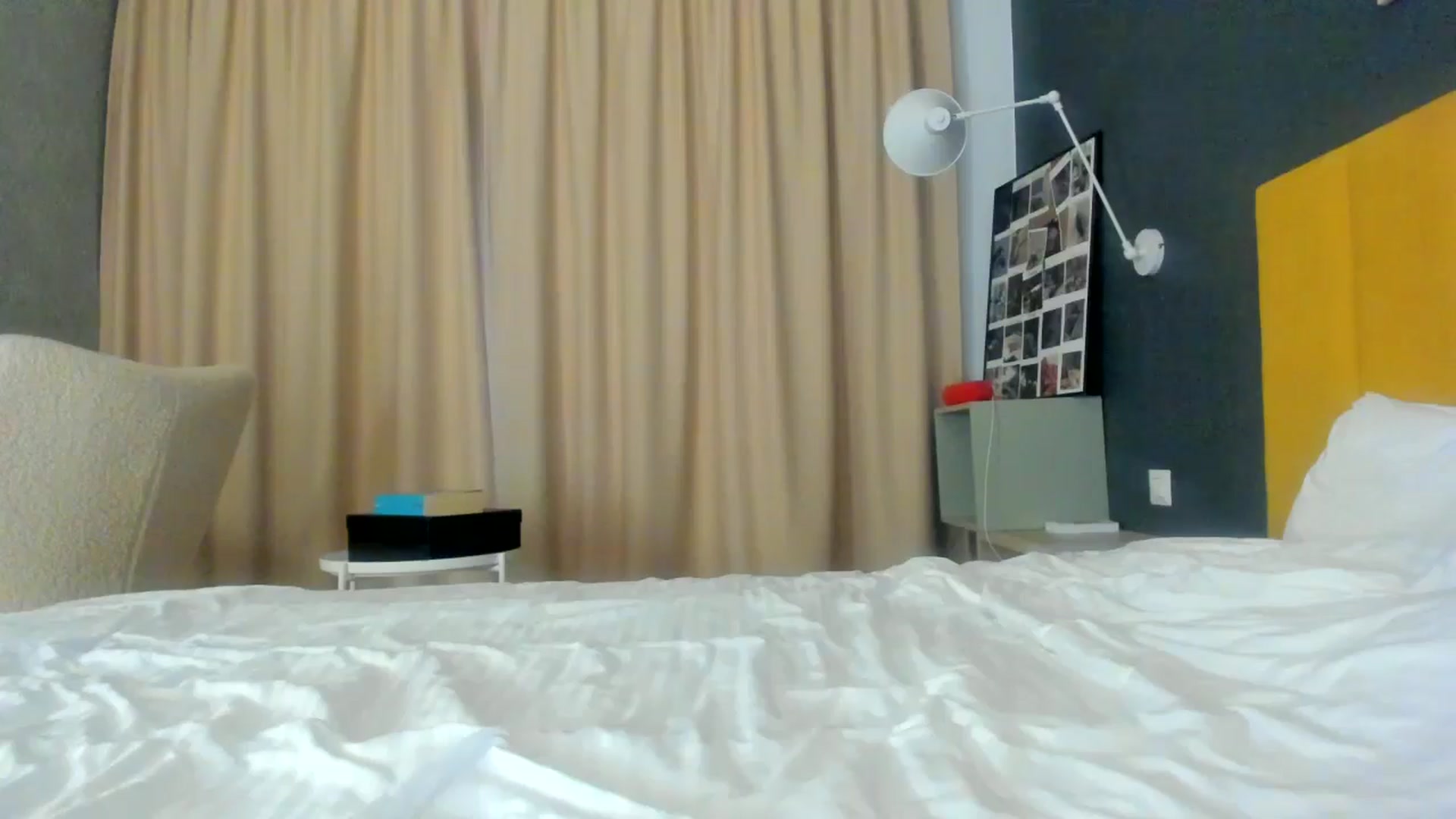Gallery image thumbnail from Eve___'s myfreecams stream on, 10/05/2024, 15:05 image 8 of 20