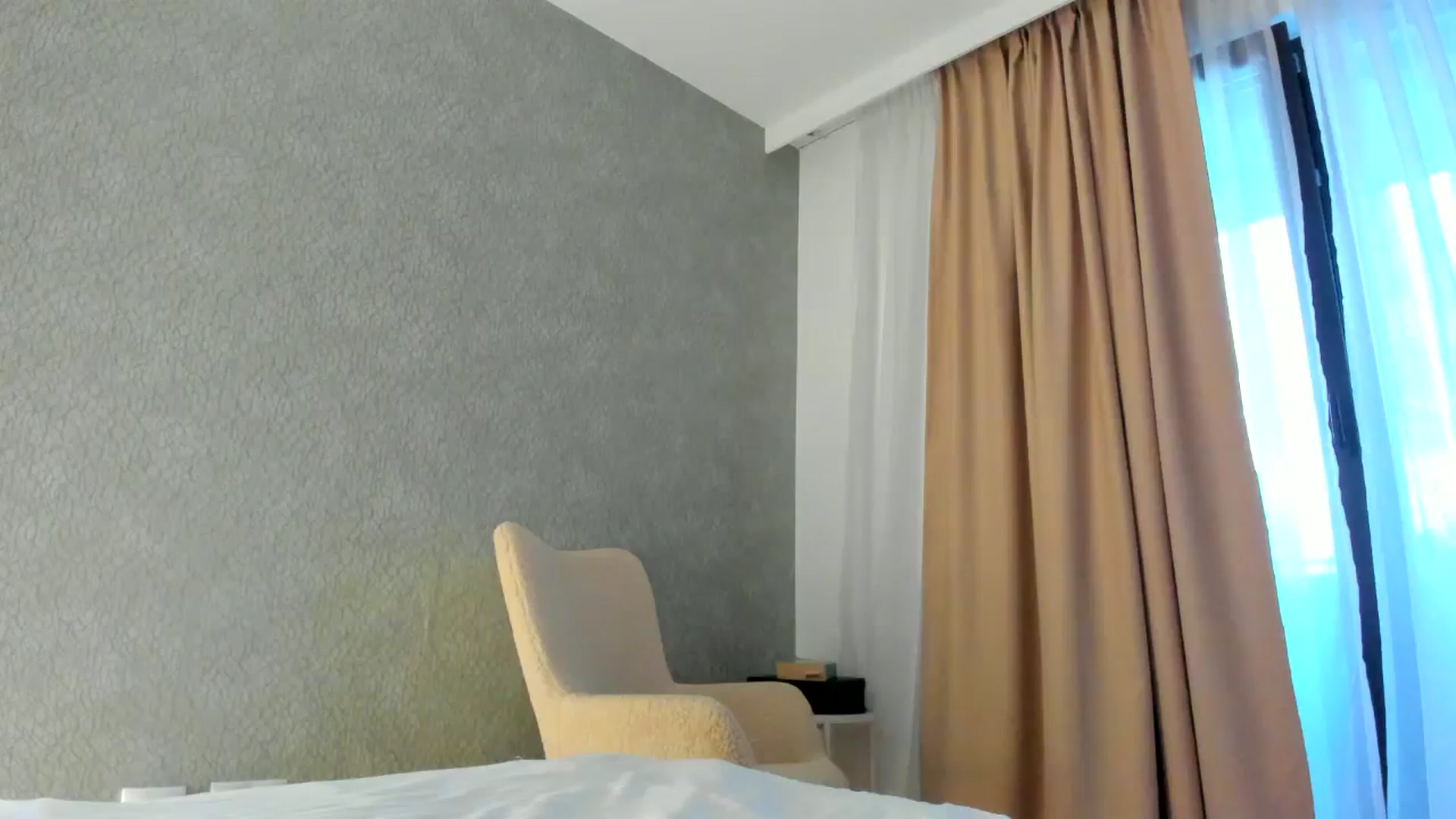 Gallery image thumbnail from Eve___'s myfreecams stream on, 10/11/2024, 15:47 image 17 of 20