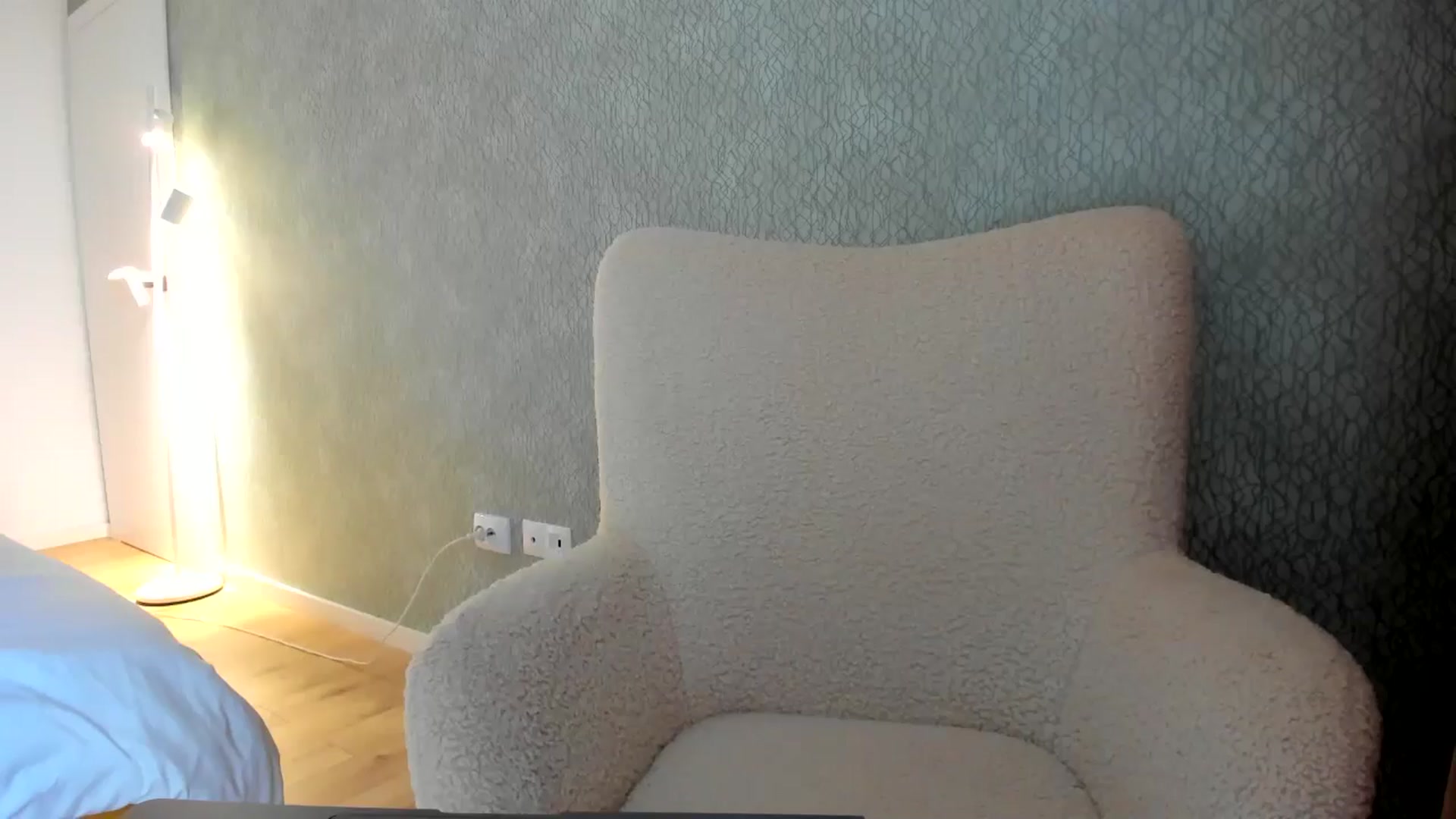 Gallery image thumbnail from Eve___'s myfreecams stream on, 10/13/2024, 14:05 image 8 of 20