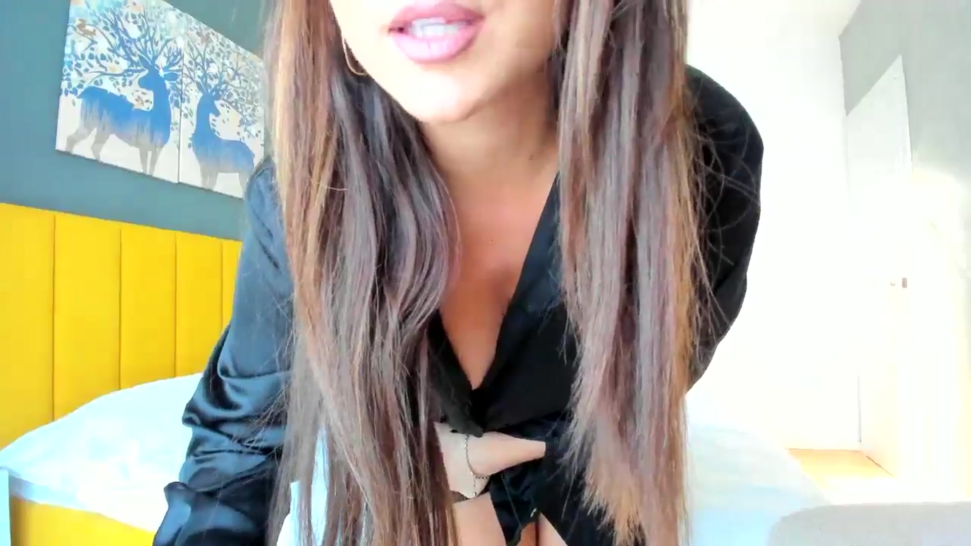 Gallery image thumbnail from Eve___'s myfreecams stream on, 10/24/2024, 12:06 image 11 of 20