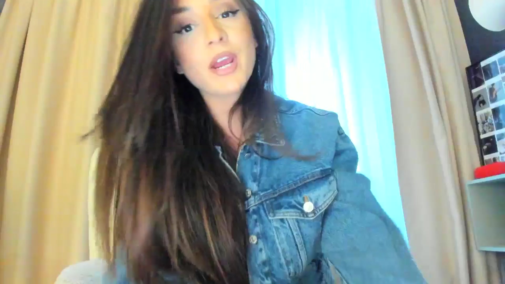 Gallery image thumbnail from Eve___'s myfreecams stream on, 11/01/2024, 14:59 image 20 of 20