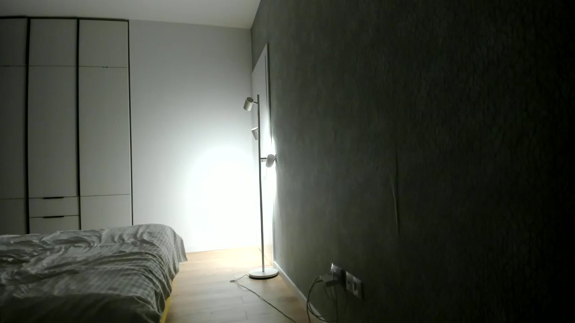 Gallery image thumbnail from Eve___'s myfreecams stream on, 11/01/2024, 15:44 image 11 of 20