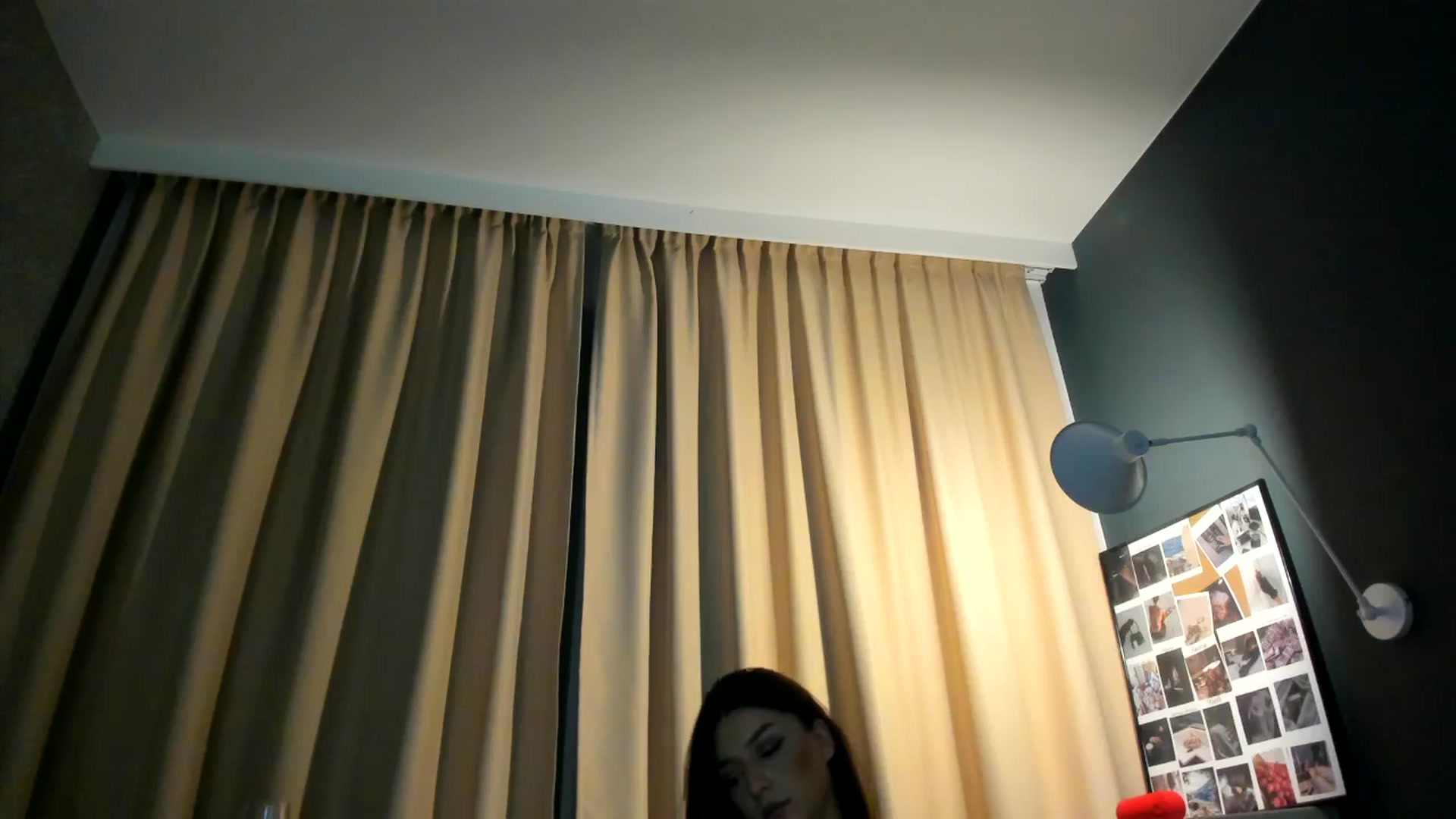 Gallery image thumbnail from Eve___'s myfreecams stream on, 11/01/2024, 16:33 image 20 of 20