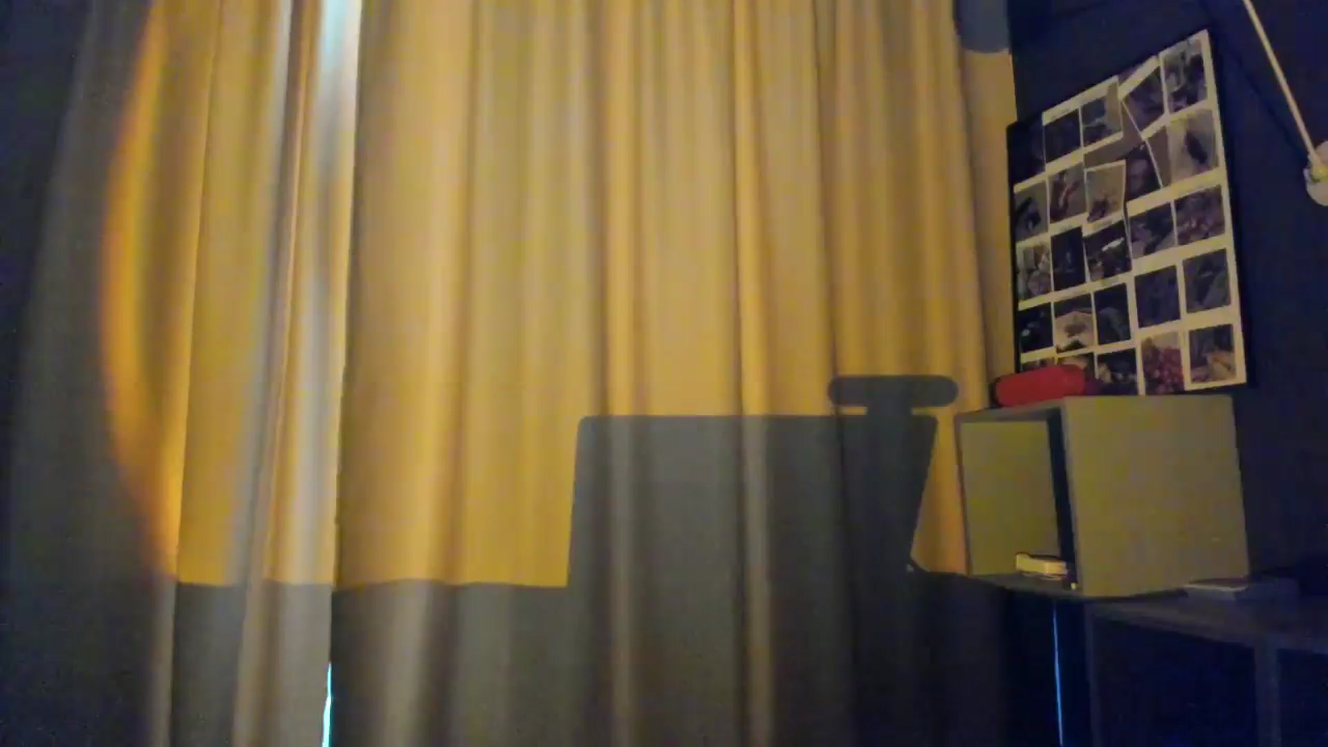 Gallery image thumbnail from Eve___'s myfreecams stream on, 11/07/2024, 14:50 image 11 of 20