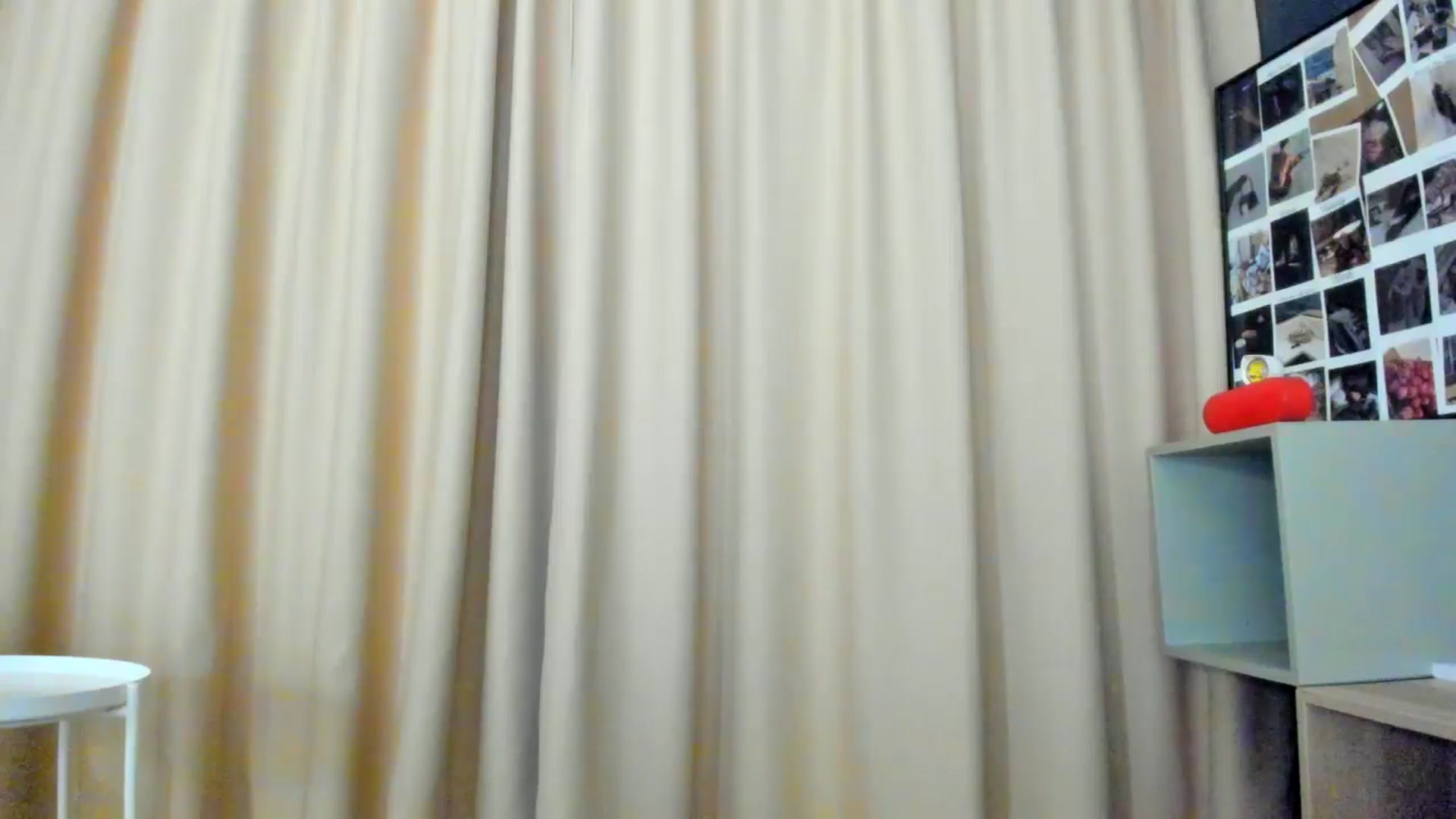 Gallery image thumbnail from Eve___'s myfreecams stream on, 11/11/2024, 15:50 image 14 of 20