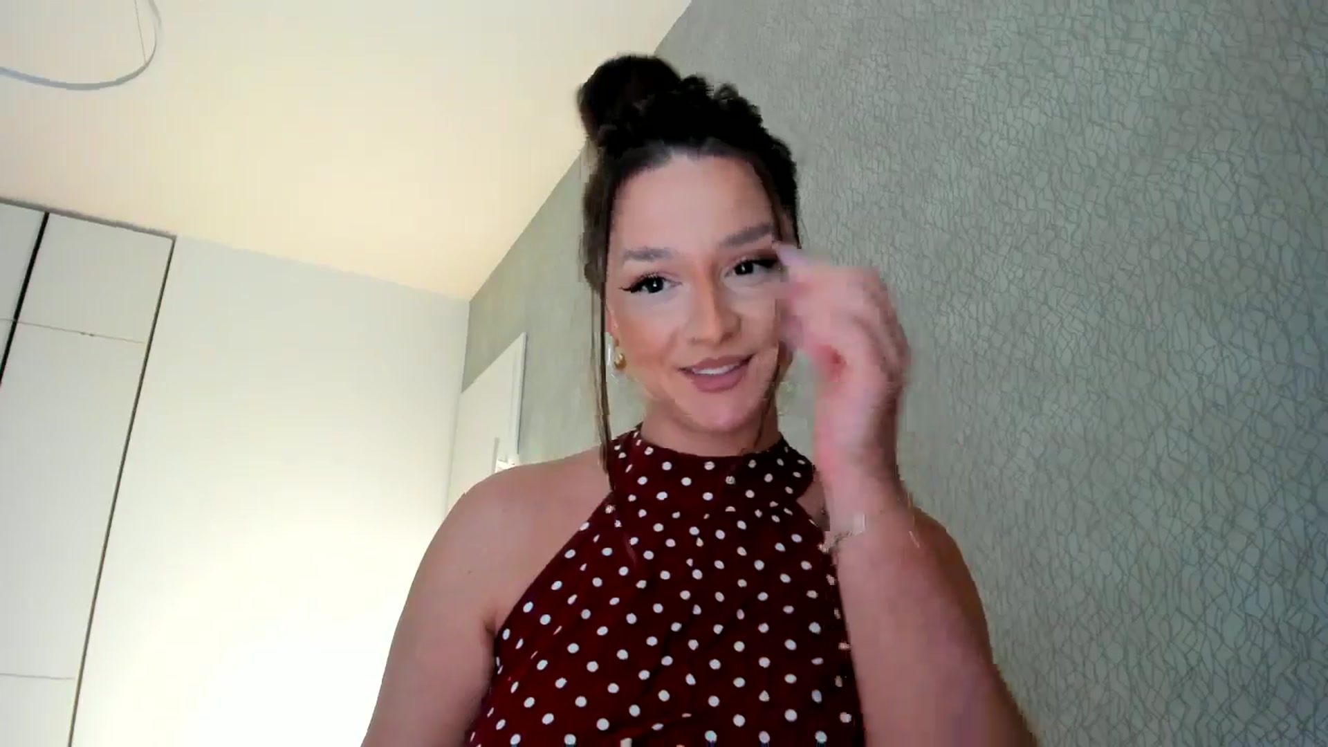 Gallery image thumbnail from Eve___'s myfreecams stream on, 11/17/2024, 17:30 image 5 of 20