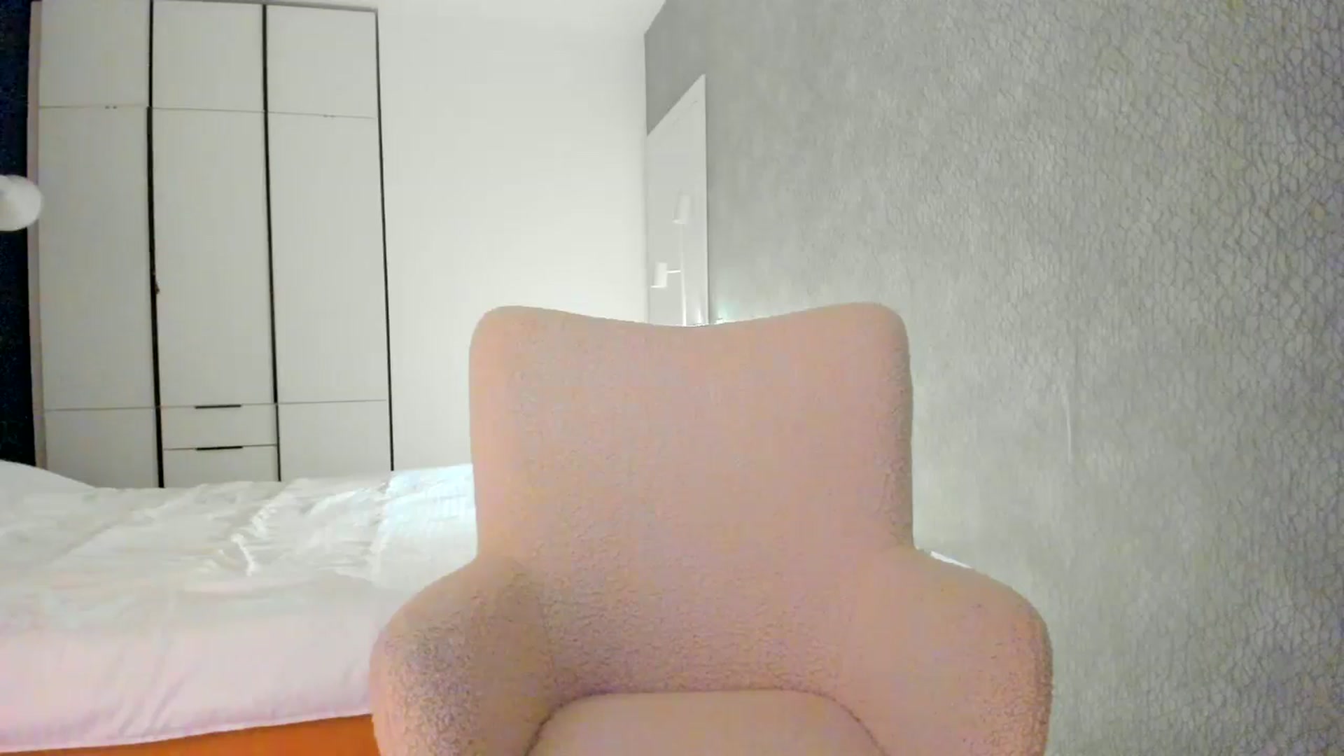 Gallery image thumbnail from Eve___'s myfreecams stream on, 11/29/2024, 15:04 image 9 of 20