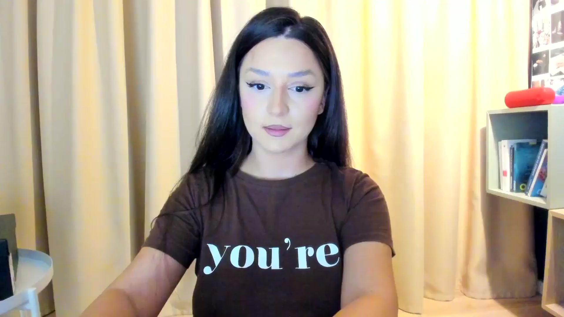 Gallery image thumbnail from Eve___'s myfreecams stream on, 01/04/2025, 15:05 image 18 of 20