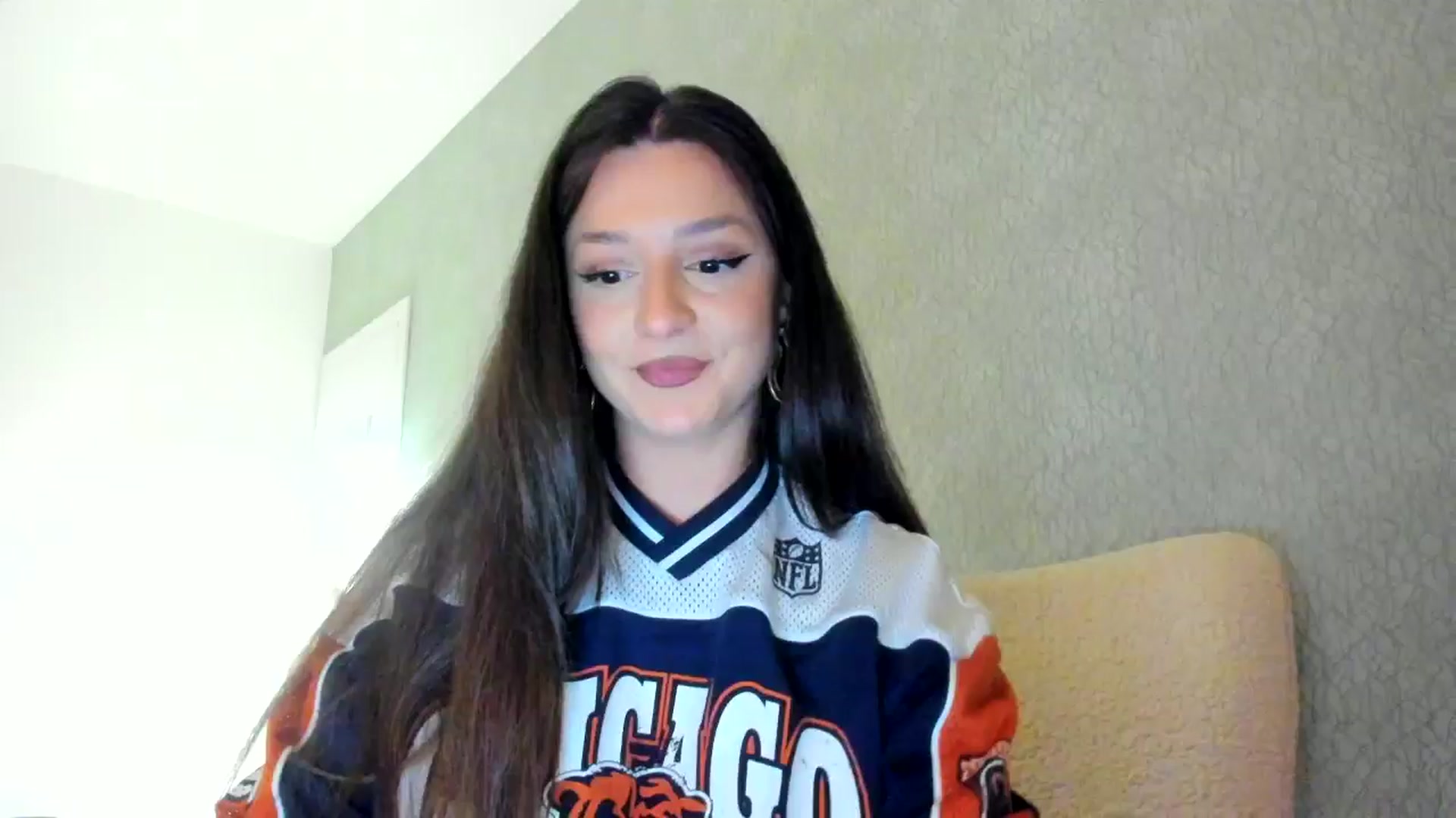 Gallery image thumbnail from Eve___'s myfreecams stream on, 01/05/2025, 17:39 image 1 of 20
