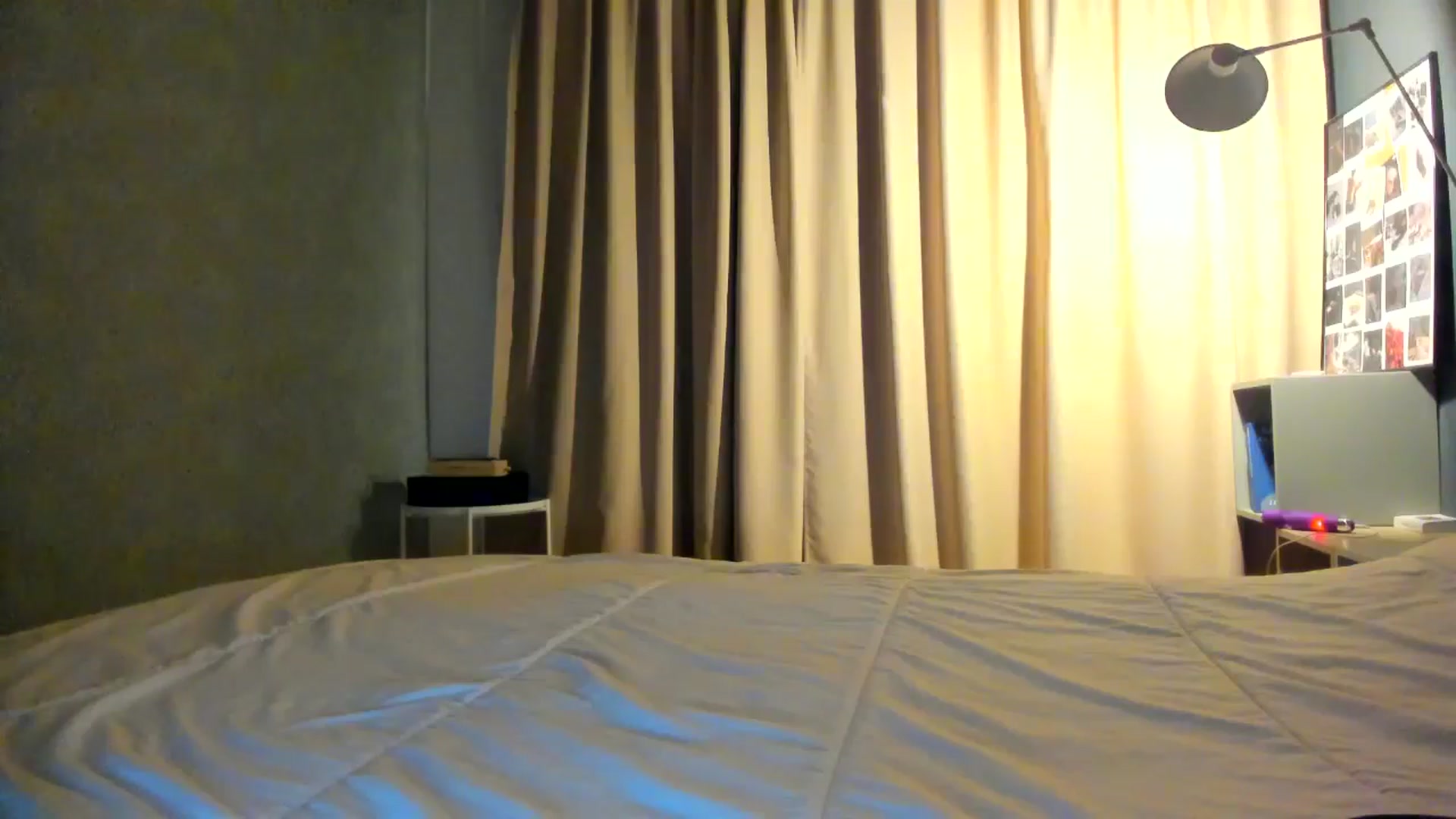 Gallery image thumbnail from Eve___'s myfreecams stream on, 01/10/2025, 17:31 image 13 of 20