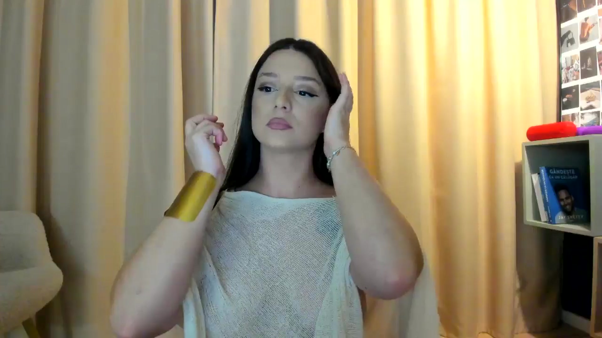 Gallery image thumbnail from Eve___'s myfreecams stream on, 01/15/2025, 15:18 image 17 of 20