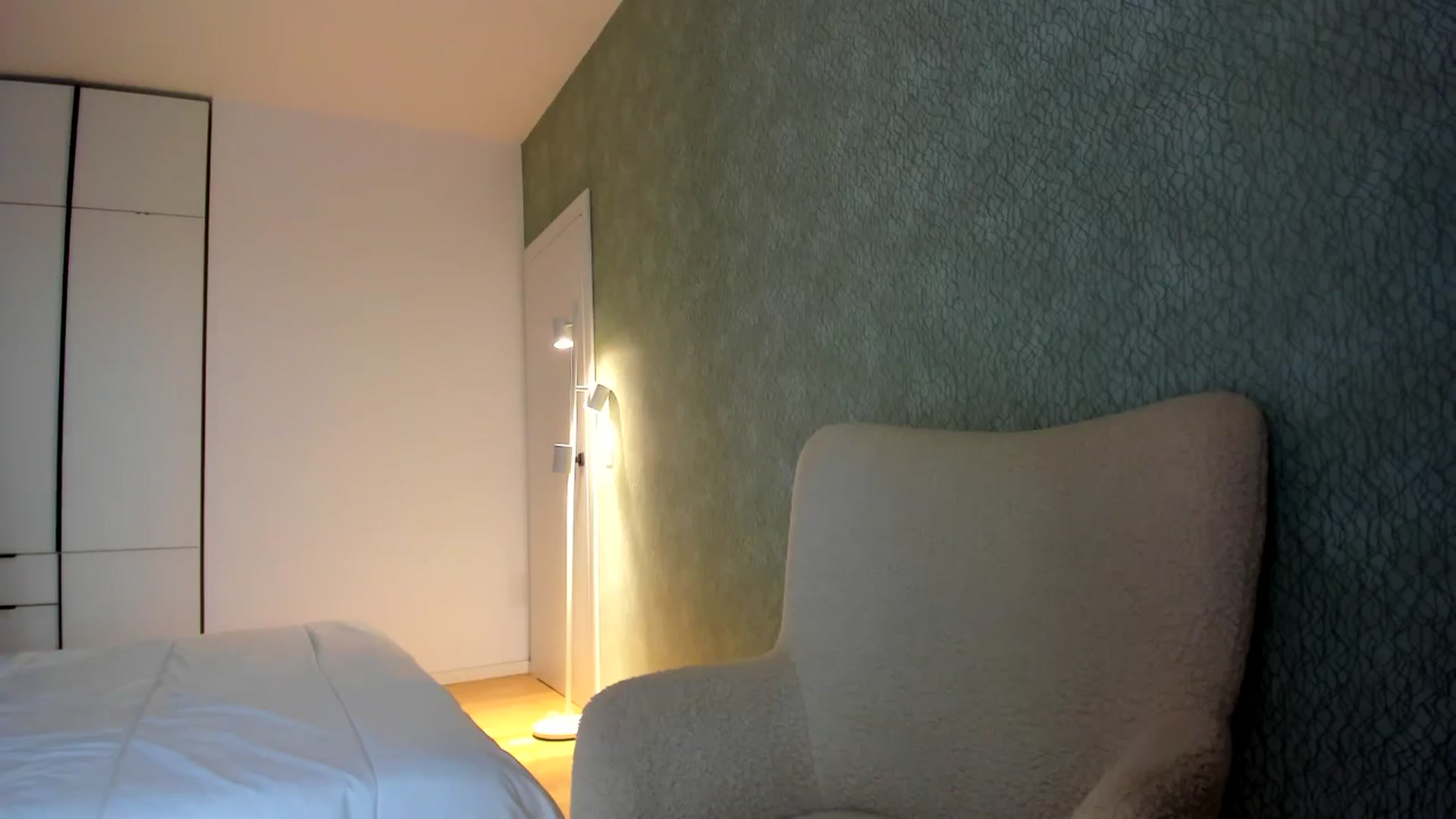 Gallery image thumbnail from Eve___'s myfreecams stream on, 02/07/2025, 16:02 image 5 of 20