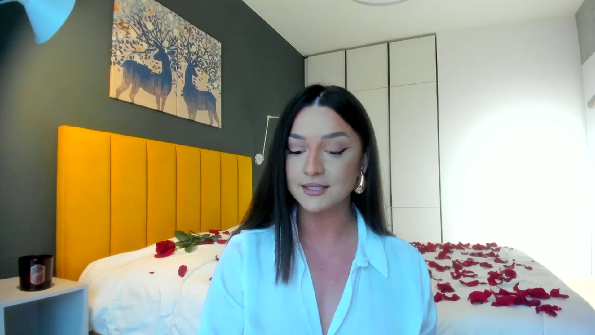 Gallery image thumbnail from Eve___'s myfreecams stream on, 02/14/2025, 15:00 image 16 of 20