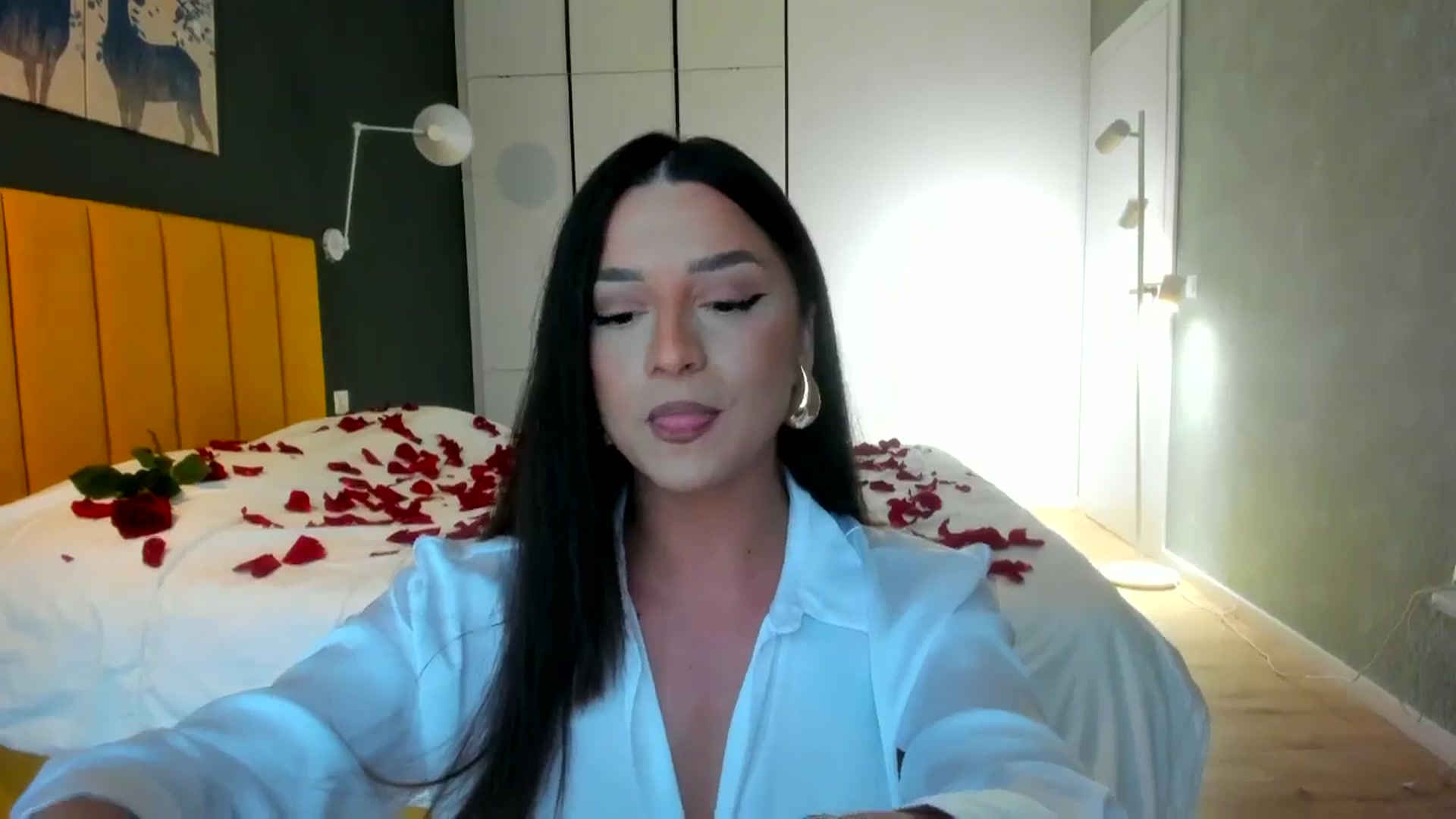 Gallery image thumbnail from Eve___'s myfreecams stream on, 02/14/2025, 15:00 image 6 of 20