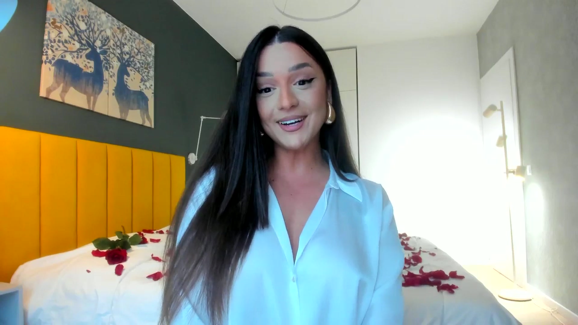 Gallery image thumbnail from Eve___'s myfreecams stream on, 02/14/2025, 15:00 image 2 of 20