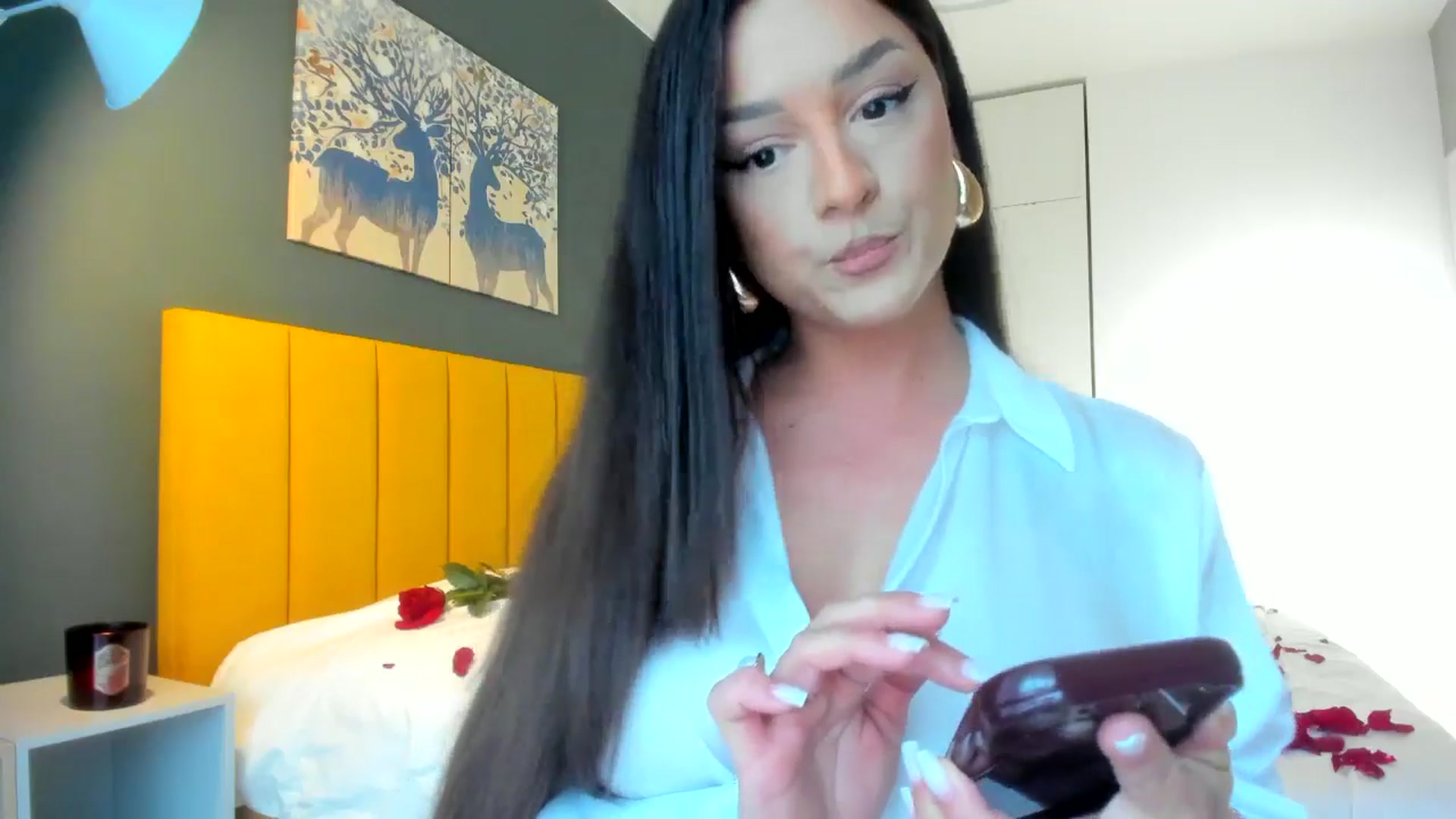 Gallery image thumbnail from Eve___'s myfreecams stream on, 02/14/2025, 15:00 image 14 of 20