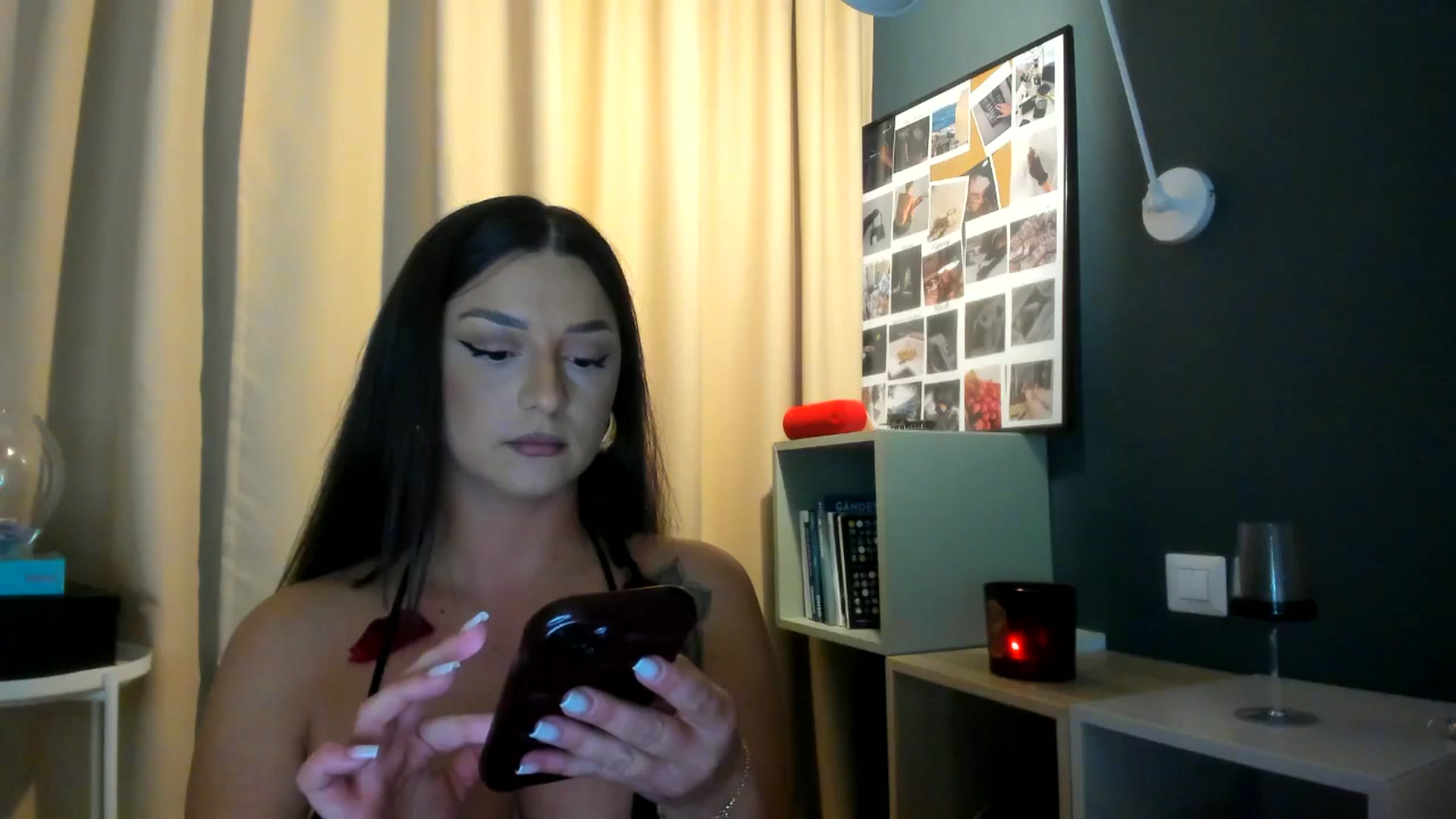 Gallery image thumbnail from Eve___'s myfreecams stream on, 02/14/2025, 18:37 image 4 of 20