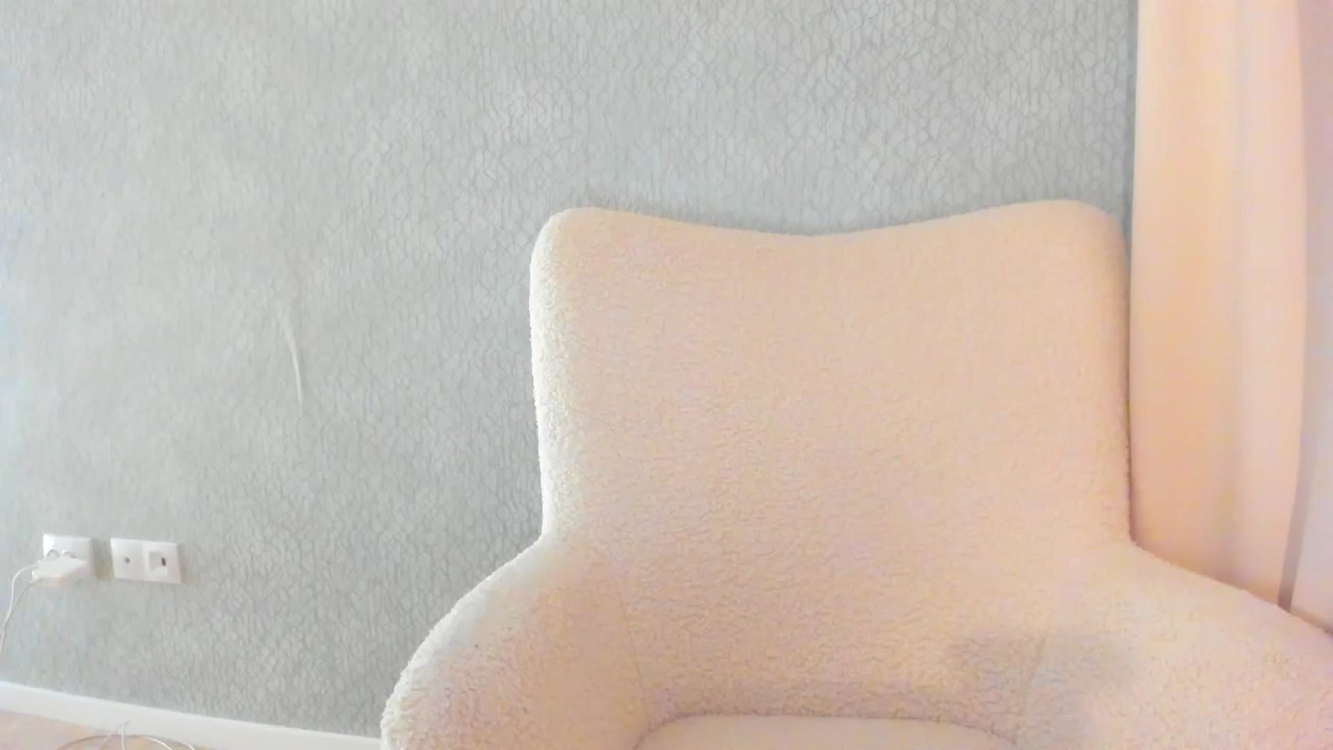 Gallery image thumbnail from Eve___'s myfreecams stream on, 02/20/2025, 16:35 image 10 of 20