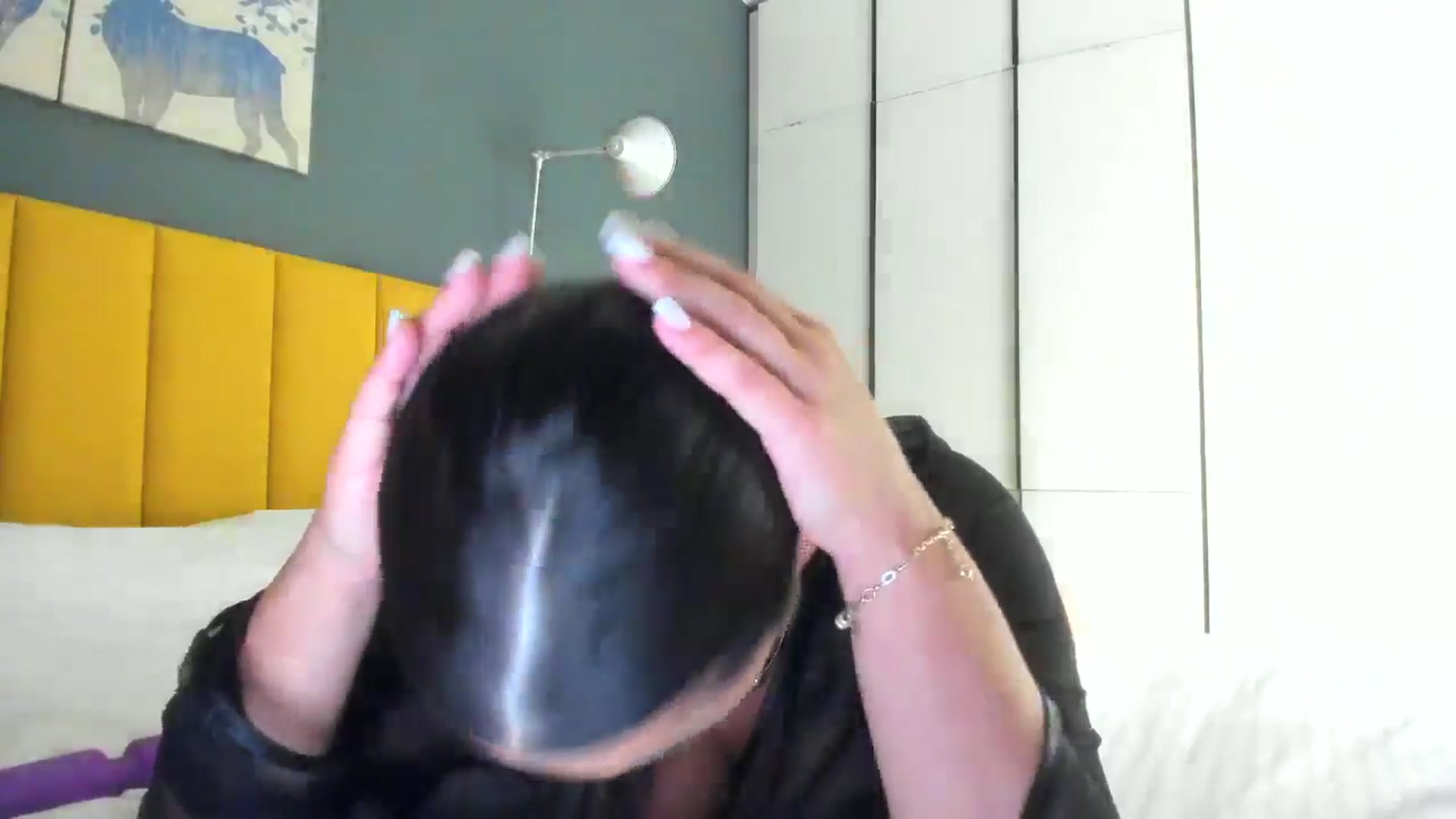 Gallery image thumbnail from Eve___'s myfreecams stream on, 02/26/2025, 17:31 image 15 of 20