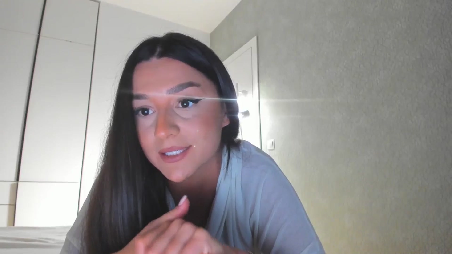 Gallery image thumbnail from Eve___'s myfreecams stream on, 03/11/2025, 16:03 image 20 of 20