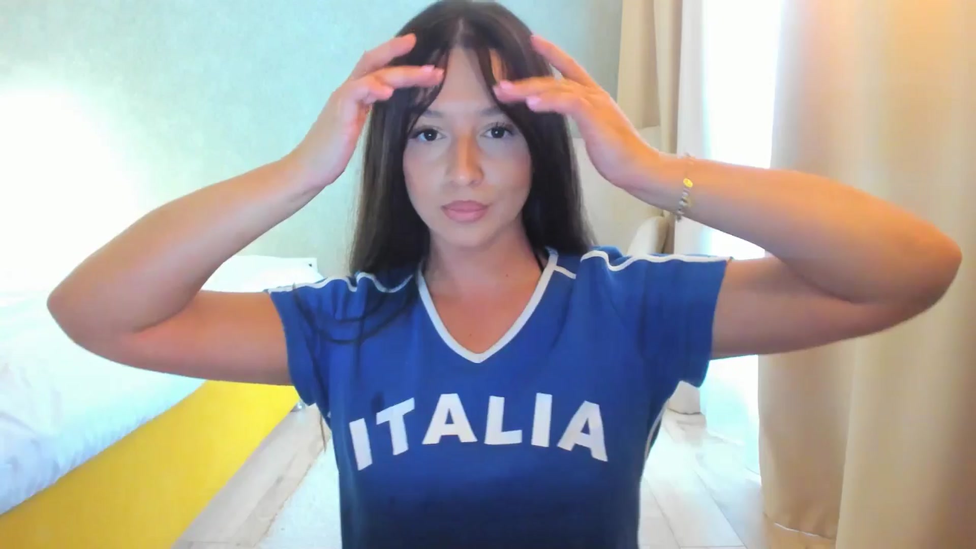 Gallery image thumbnail from Eve___'s myfreecams stream on, 05/09/2025, 15:29 image 5 of 20