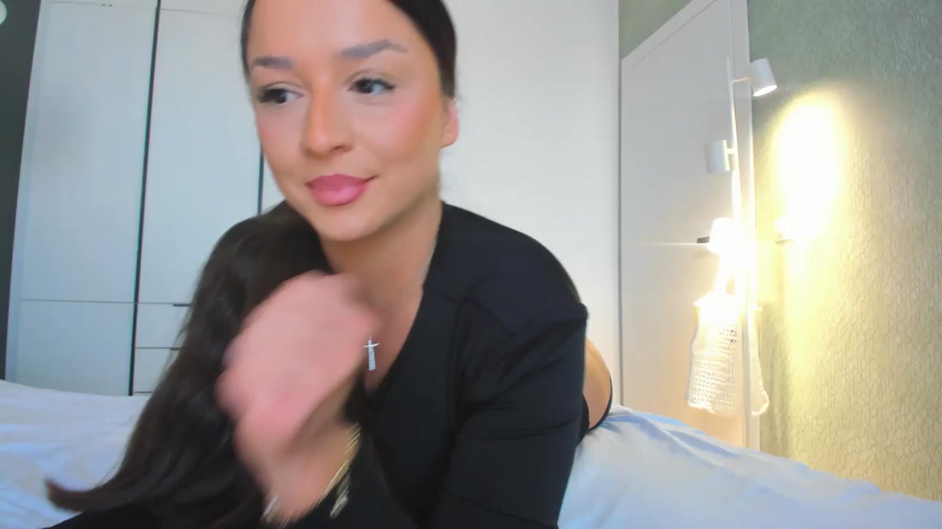 Gallery image thumbnail from Eve___'s myfreecams stream on, 05/10/2025, 13:39 image 14 of 20