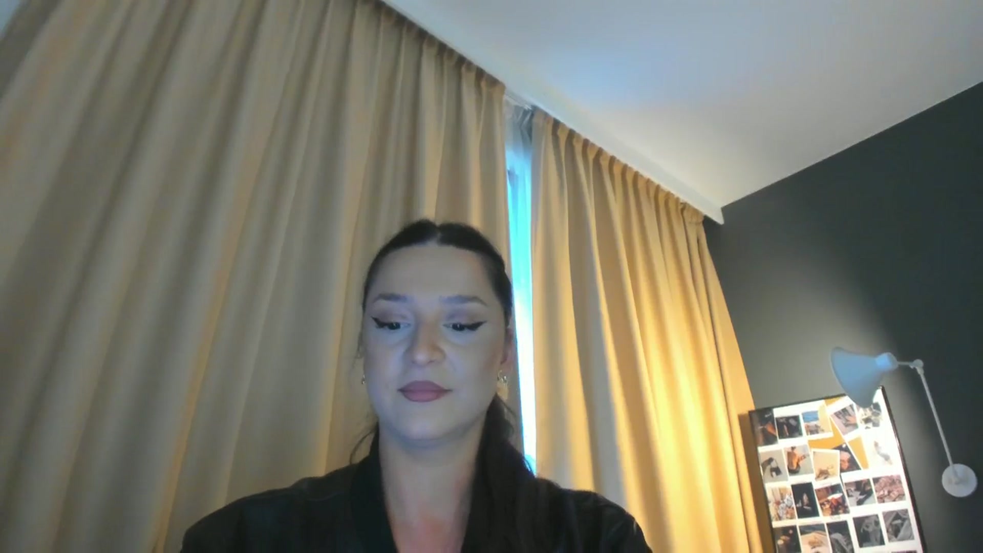 Gallery image thumbnail from Eve___'s myfreecams stream on, 05/18/2025, 15:53 image 18 of 20